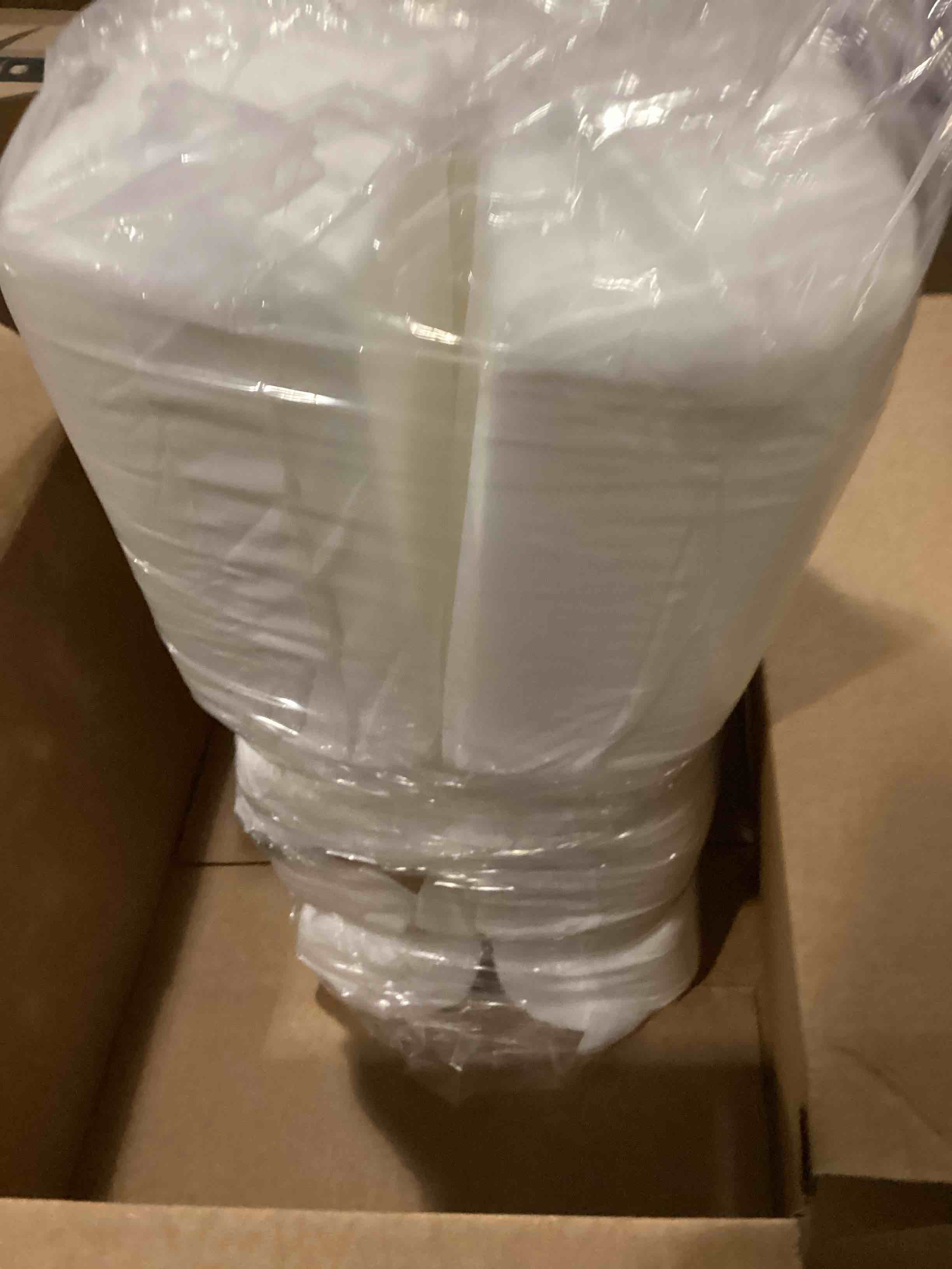 https://s3.amazonaws.com/lotting-images-prod/bidfta/PPE2360093_1747161059526.jpeg