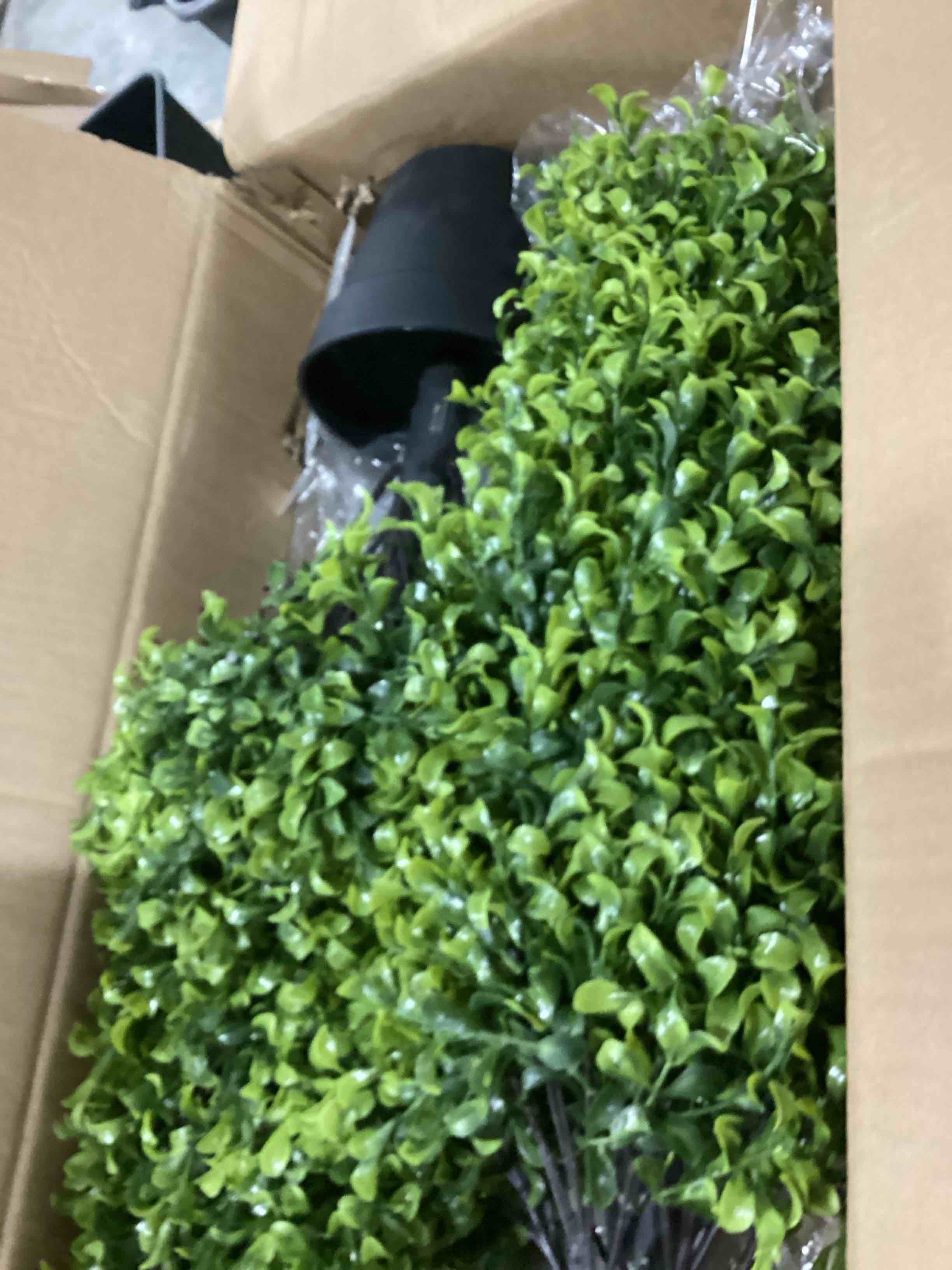 https://s3.amazonaws.com/lotting-images-prod/bidfta/PPE2360272_1747312640139.jpeg