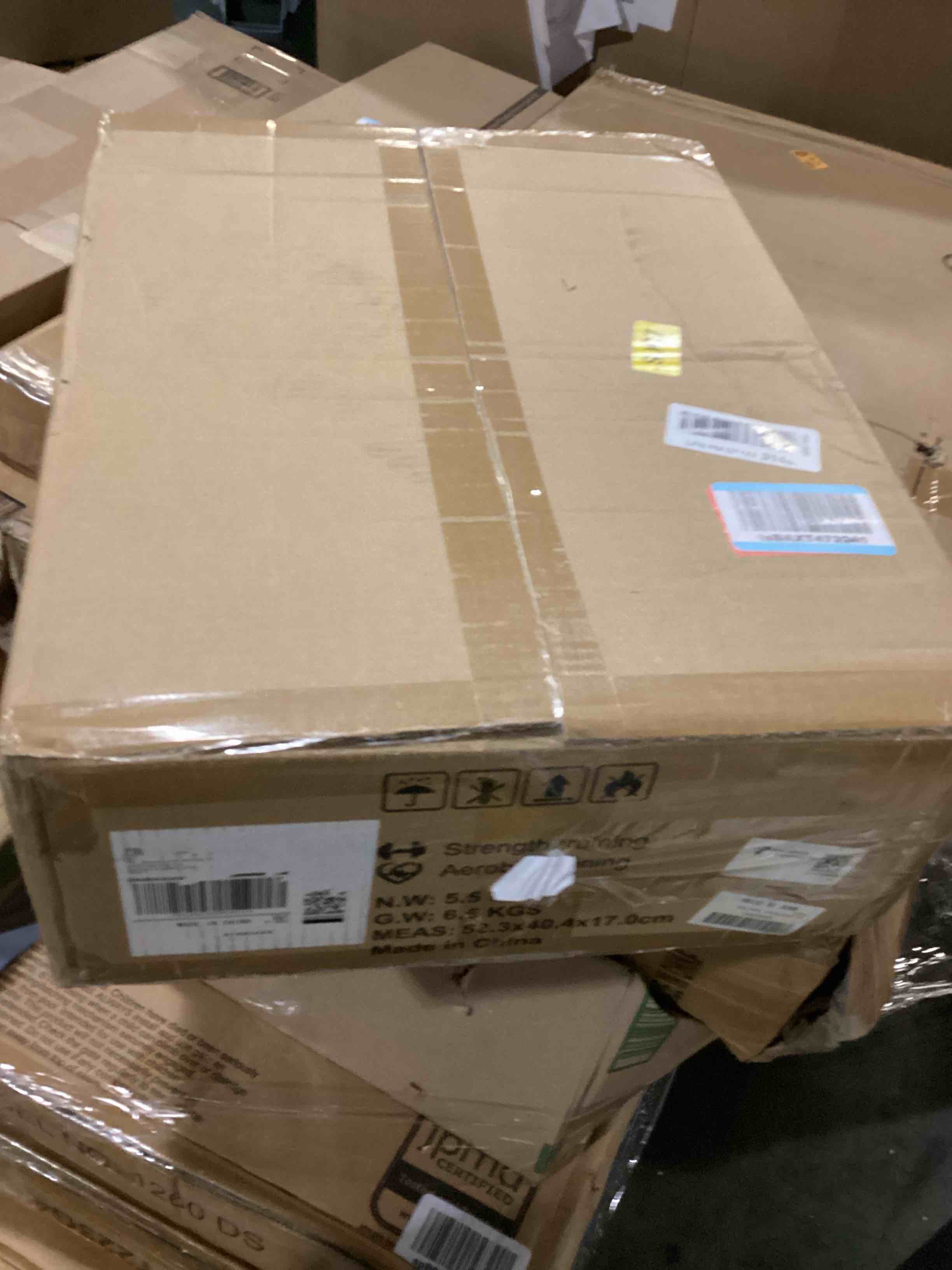 https://s3.amazonaws.com/lotting-images-prod/bidfta/PPE2360313_1747319479012.jpeg
