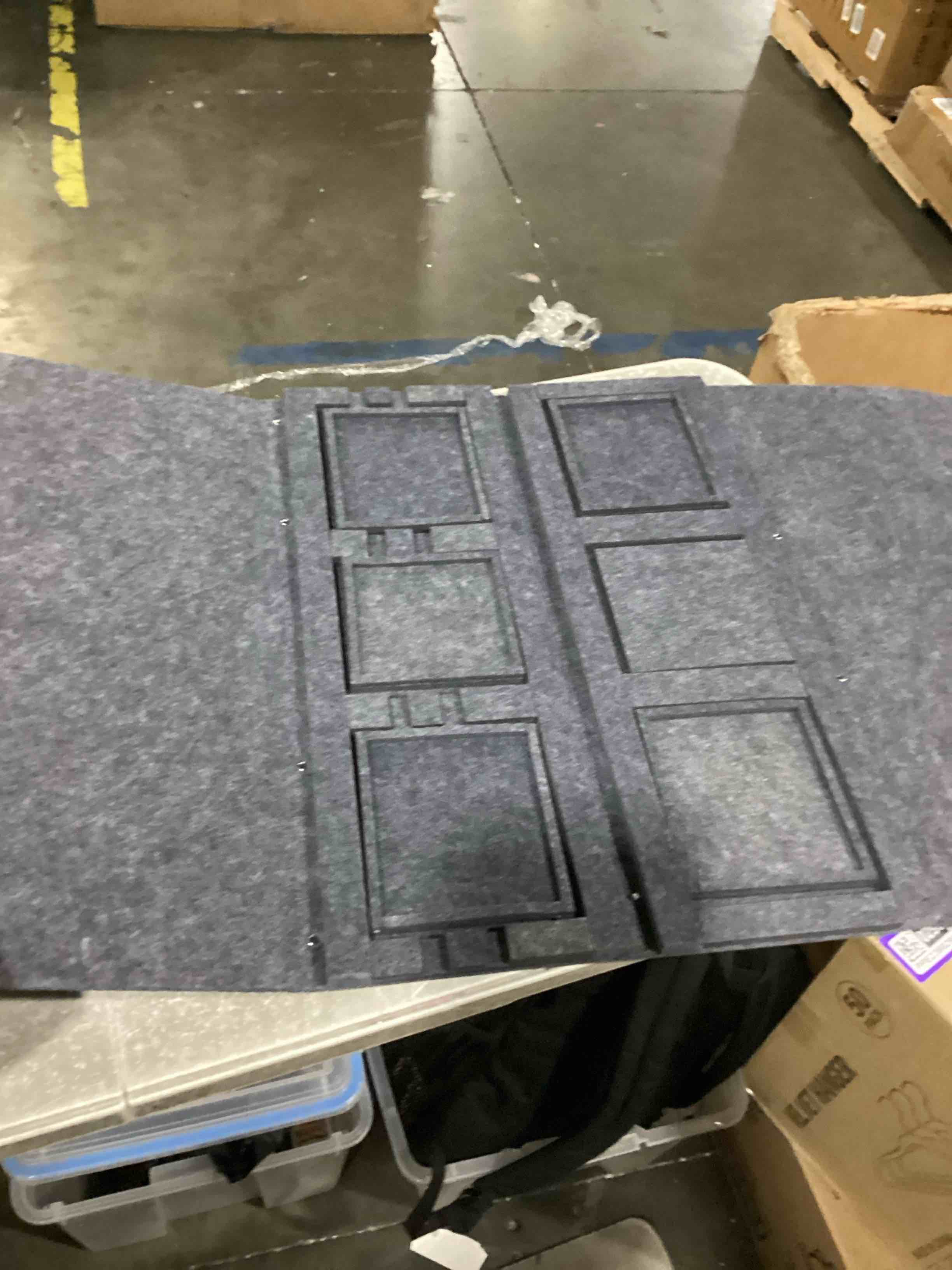 https://s3.amazonaws.com/lotting-images-prod/bidfta/PPE2360440_1747400270911.jpeg