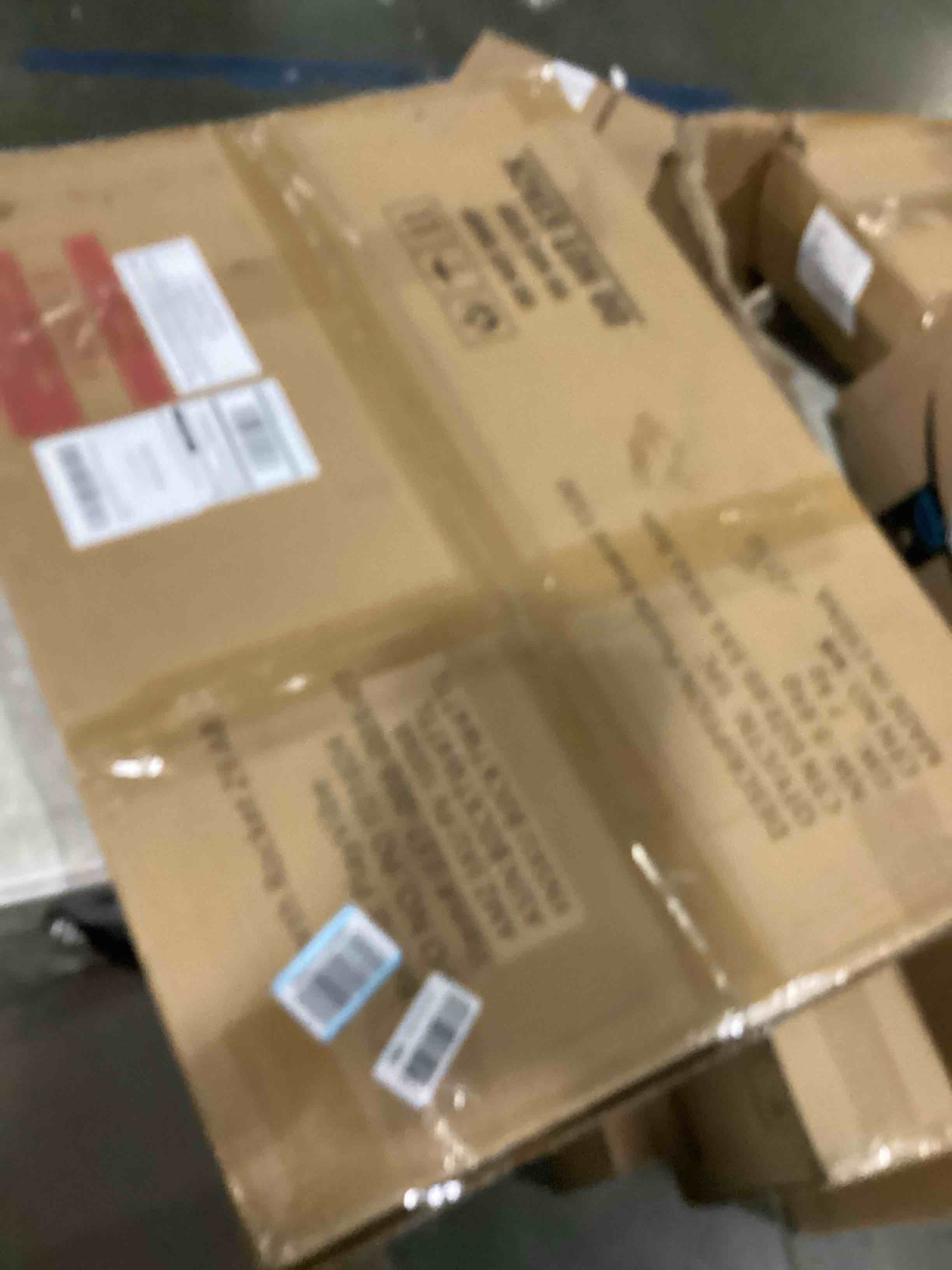 https://s3.amazonaws.com/lotting-images-prod/bidfta/PPE2360647_1747664550952.jpeg