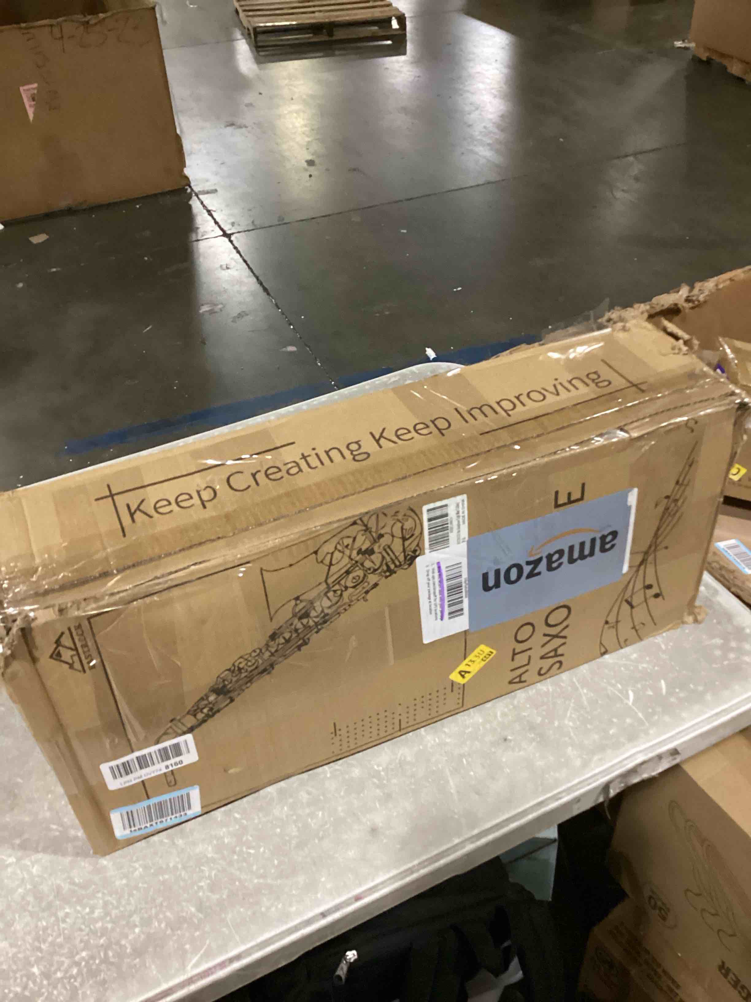 https://s3.amazonaws.com/lotting-images-prod/bidfta/PPE2360710_1747674534968.jpeg