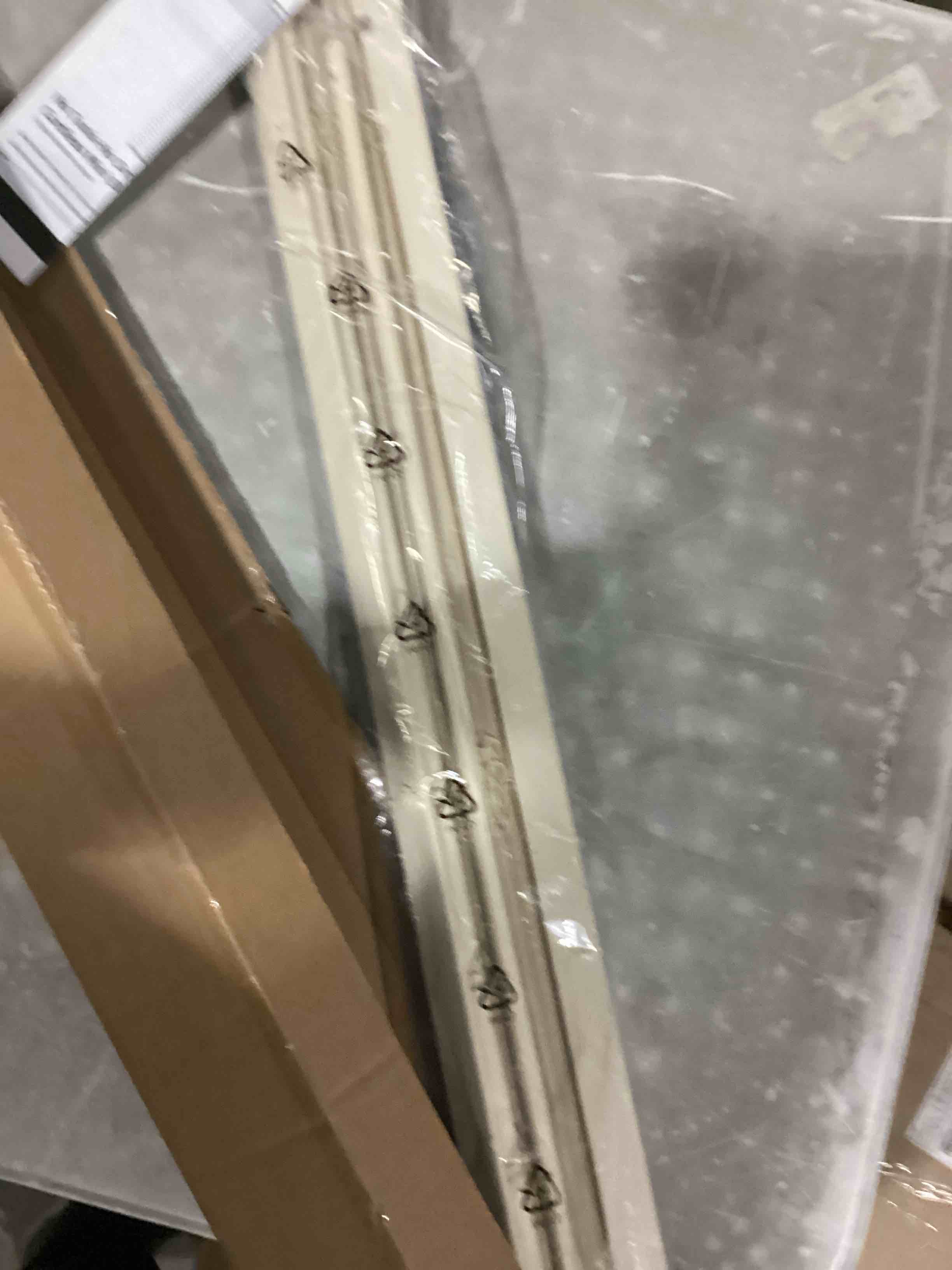 https://s3.amazonaws.com/lotting-images-prod/bidfta/PPE2360762_1747741047926.jpeg