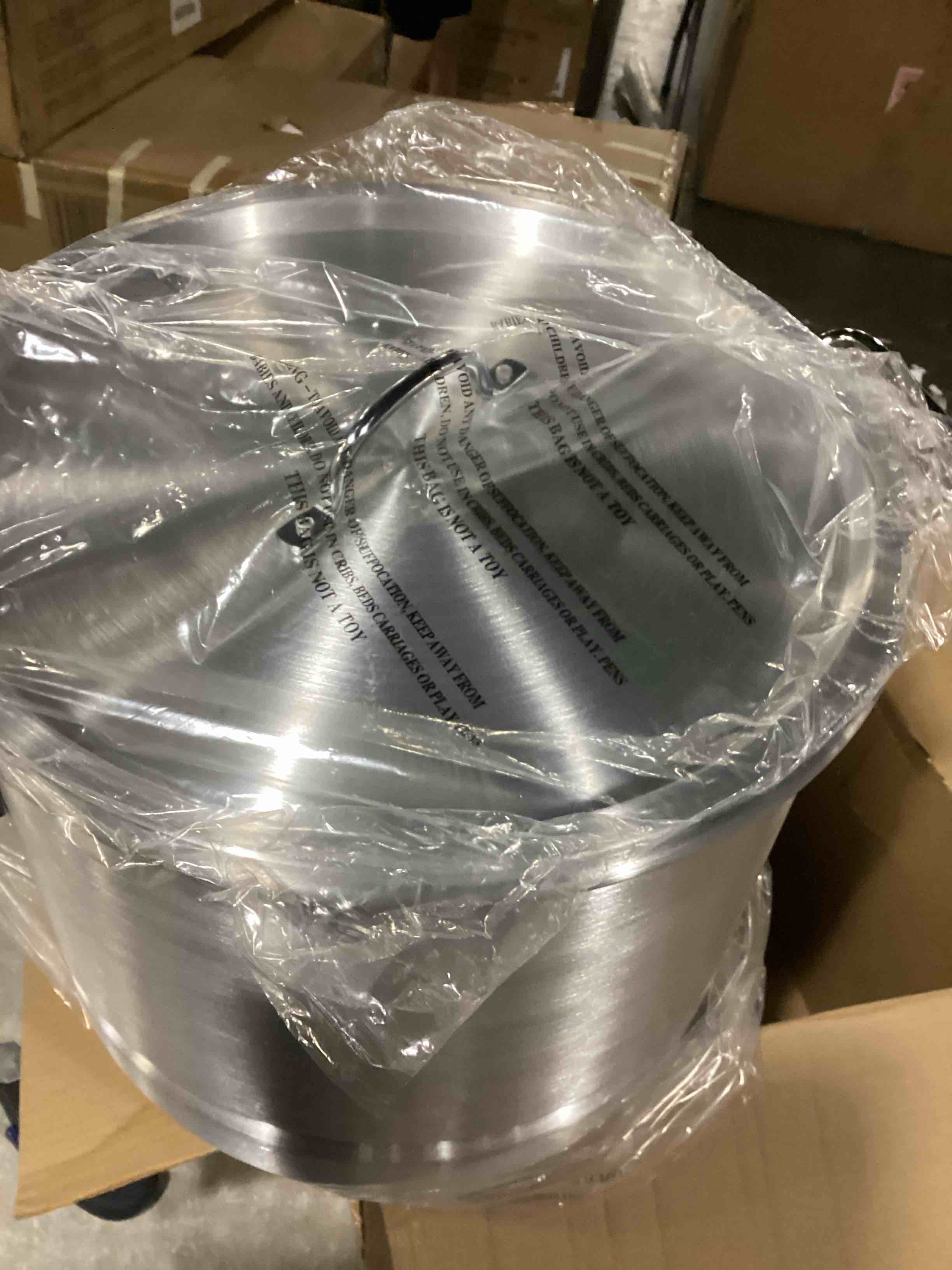 https://s3.amazonaws.com/lotting-images-prod/bidfta/PPE2360823_1747751452057.jpeg
