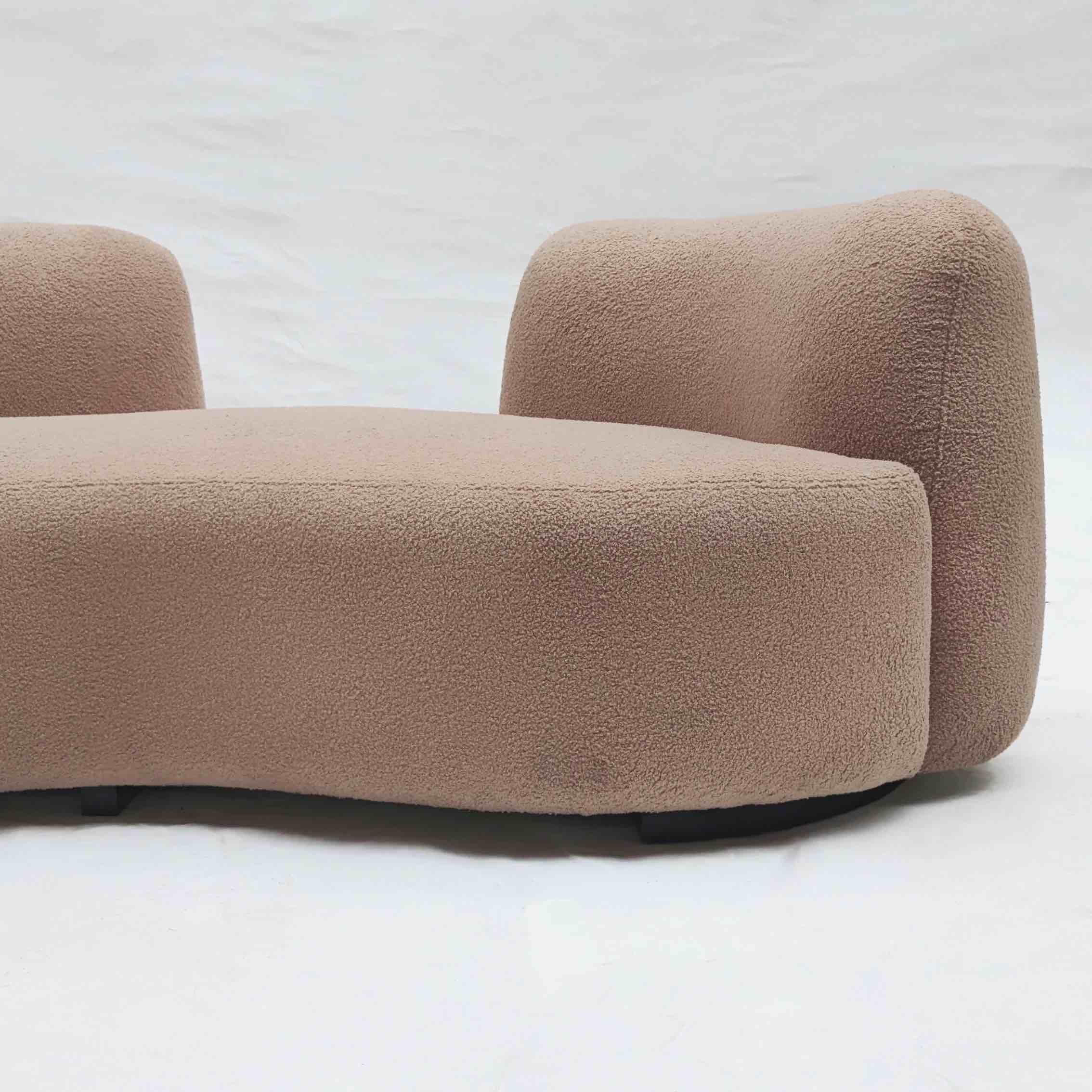 ((SIMILAR INCOMPLETE )) 86'’ Upholstered Sofa