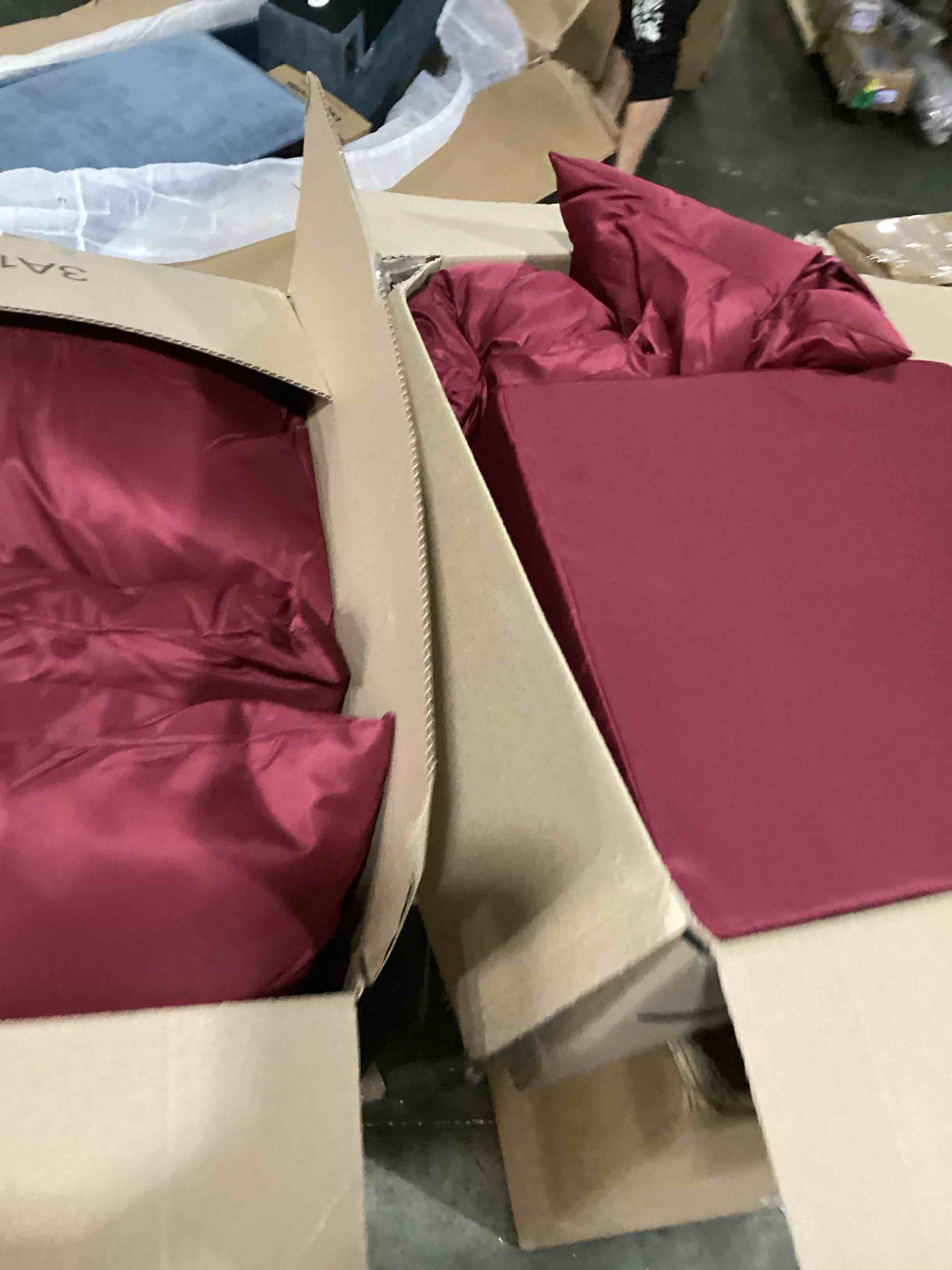 https://s3.amazonaws.com/lotting-images-prod/bidfta/PPE2361294_1748524717511.jpeg