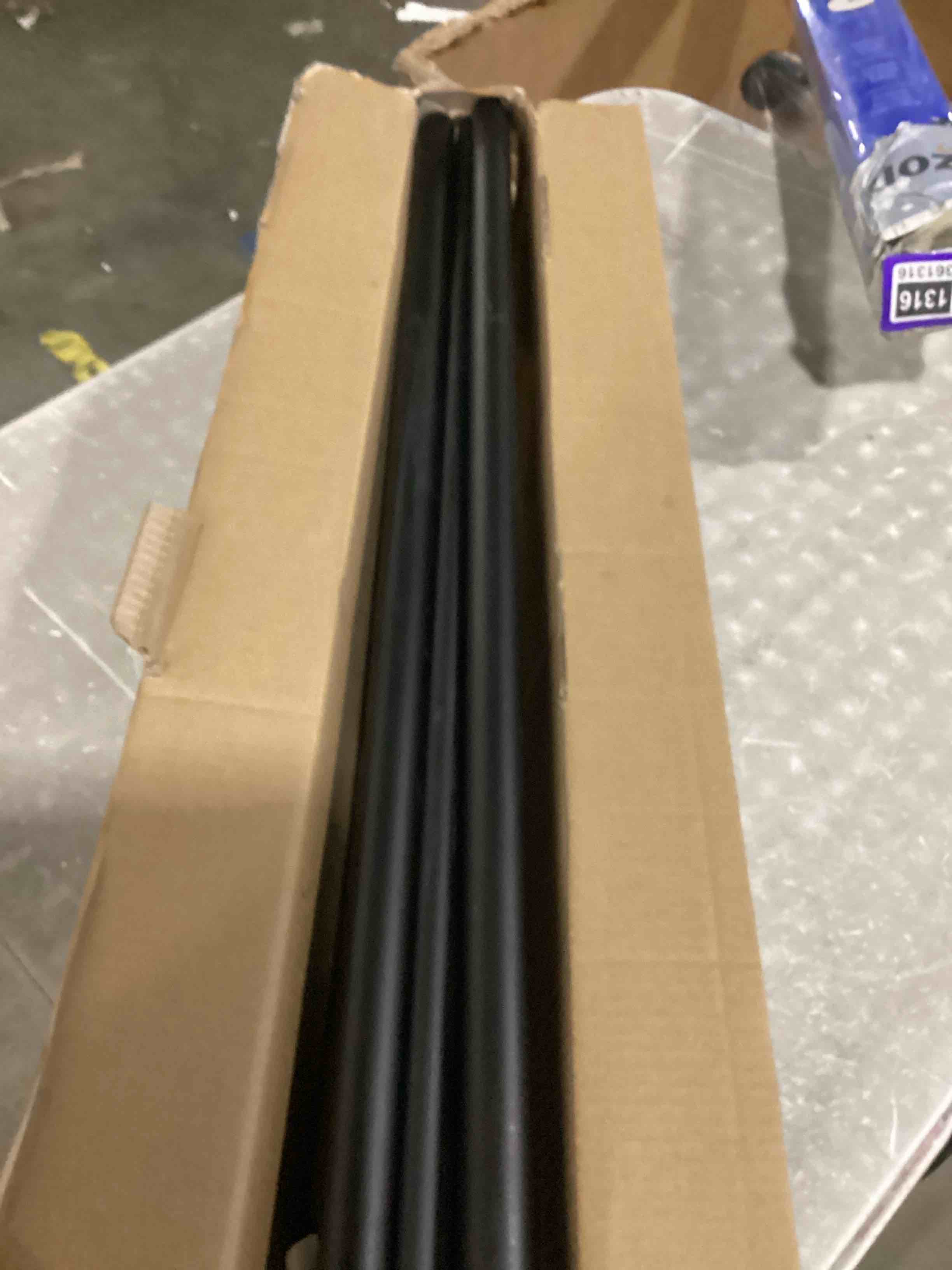 https://s3.amazonaws.com/lotting-images-prod/bidfta/PPE2361324_1748537351754.jpeg