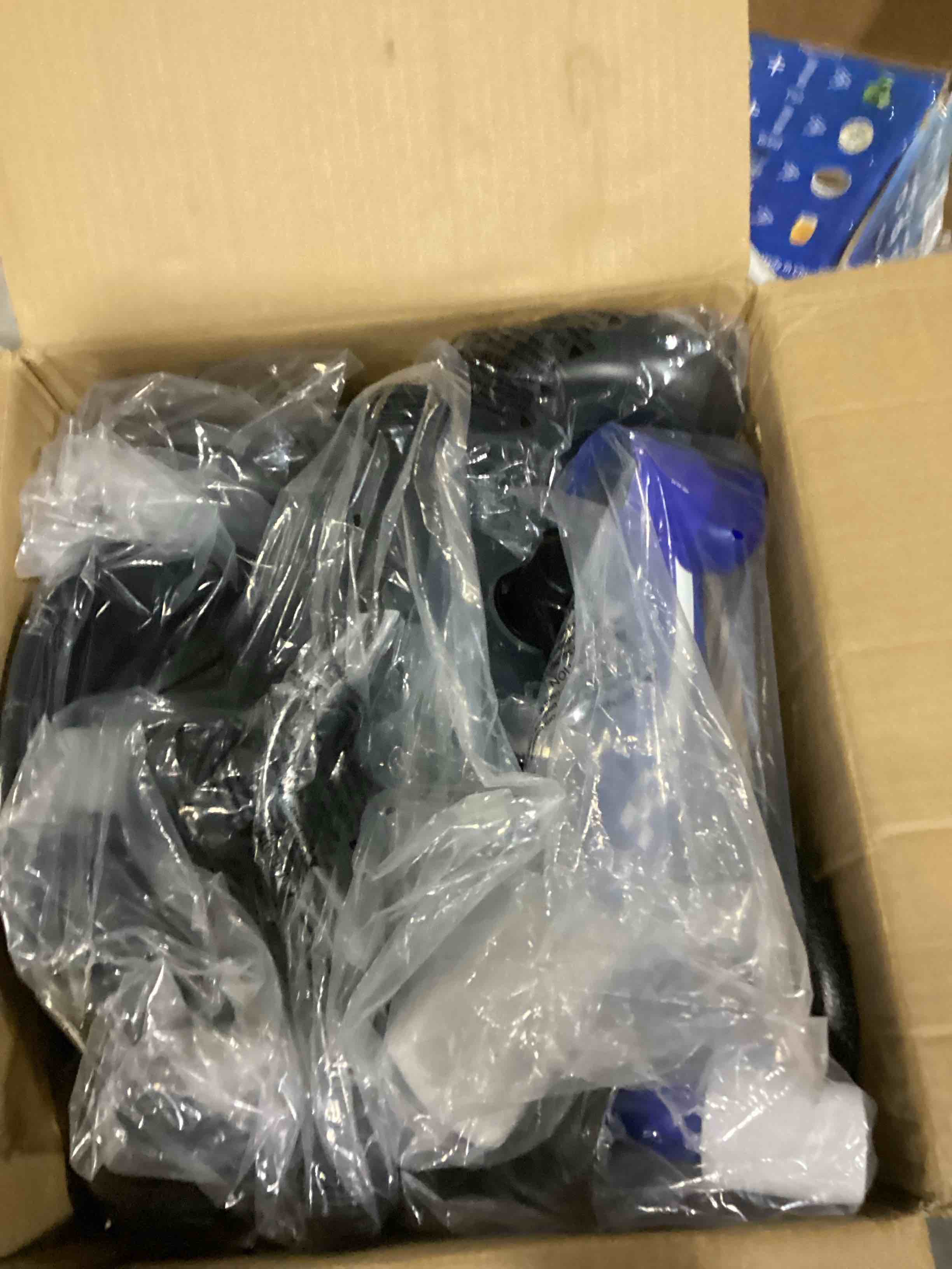 https://s3.amazonaws.com/lotting-images-prod/bidfta/PPE2361501_1748963000423.jpeg