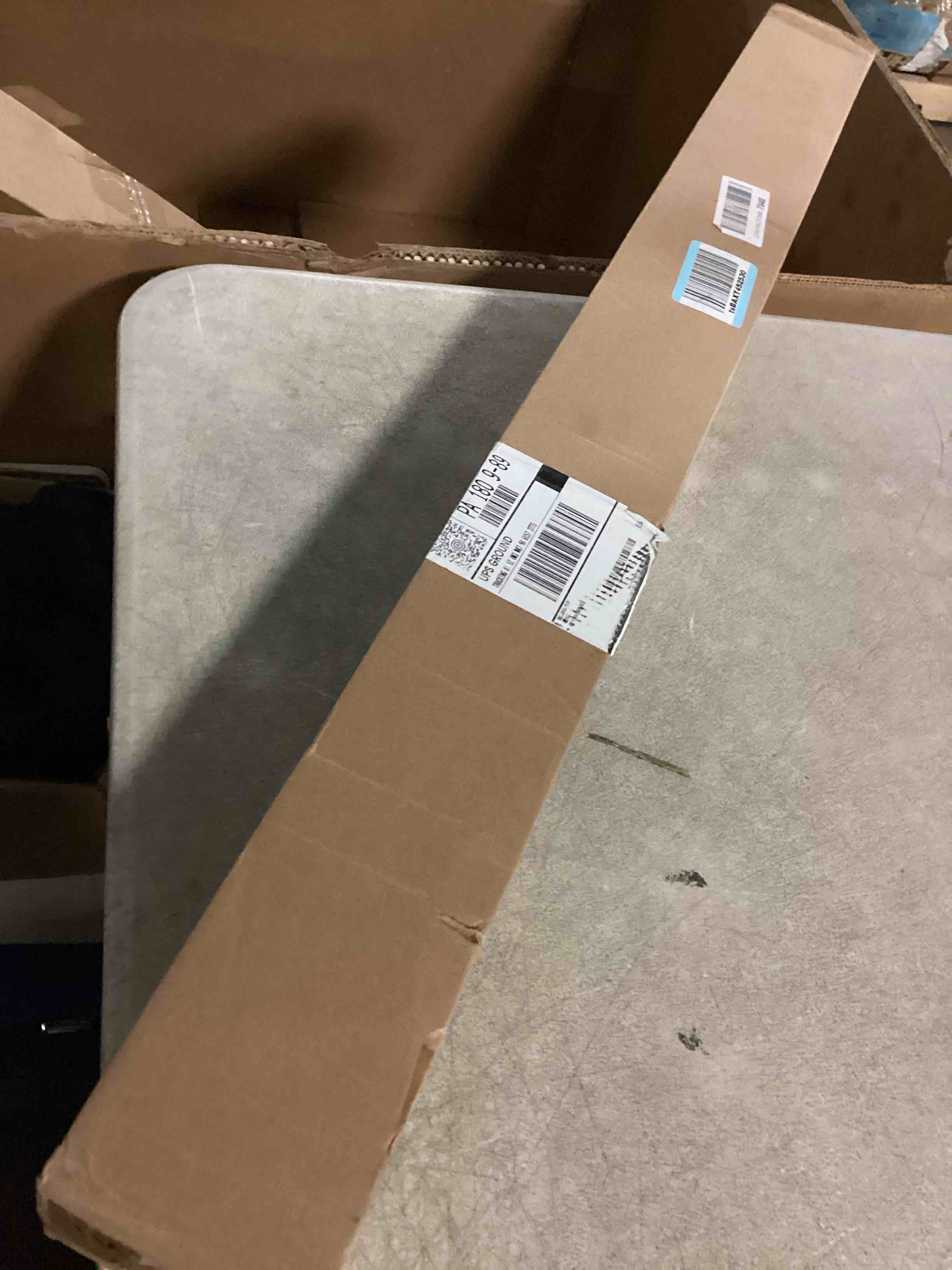 https://s3.amazonaws.com/lotting-images-prod/bidfta/PPE2362022_1746800981837.jpeg