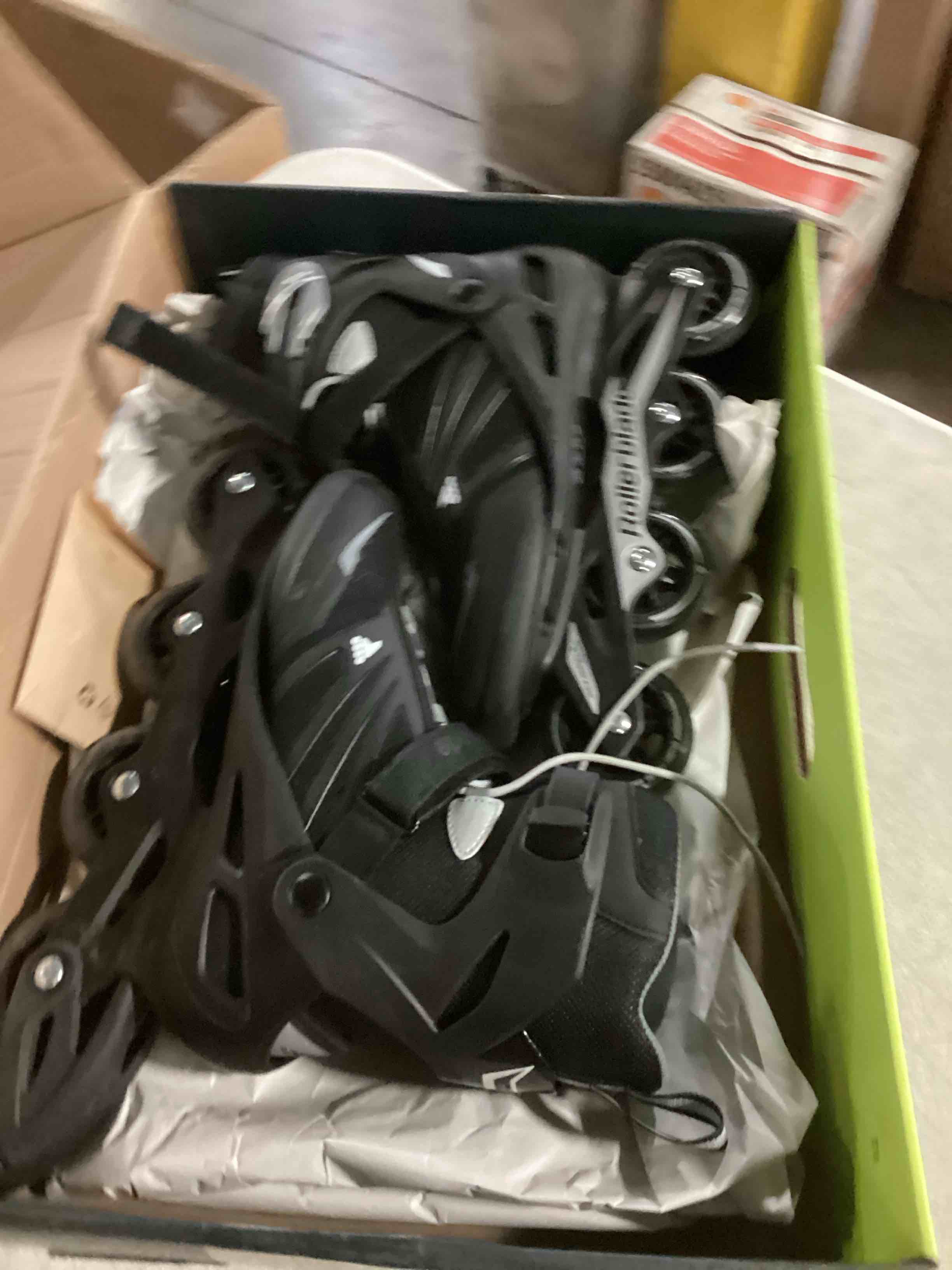 https://s3.amazonaws.com/lotting-images-prod/bidfta/PPE2363471_1747913666344.jpeg