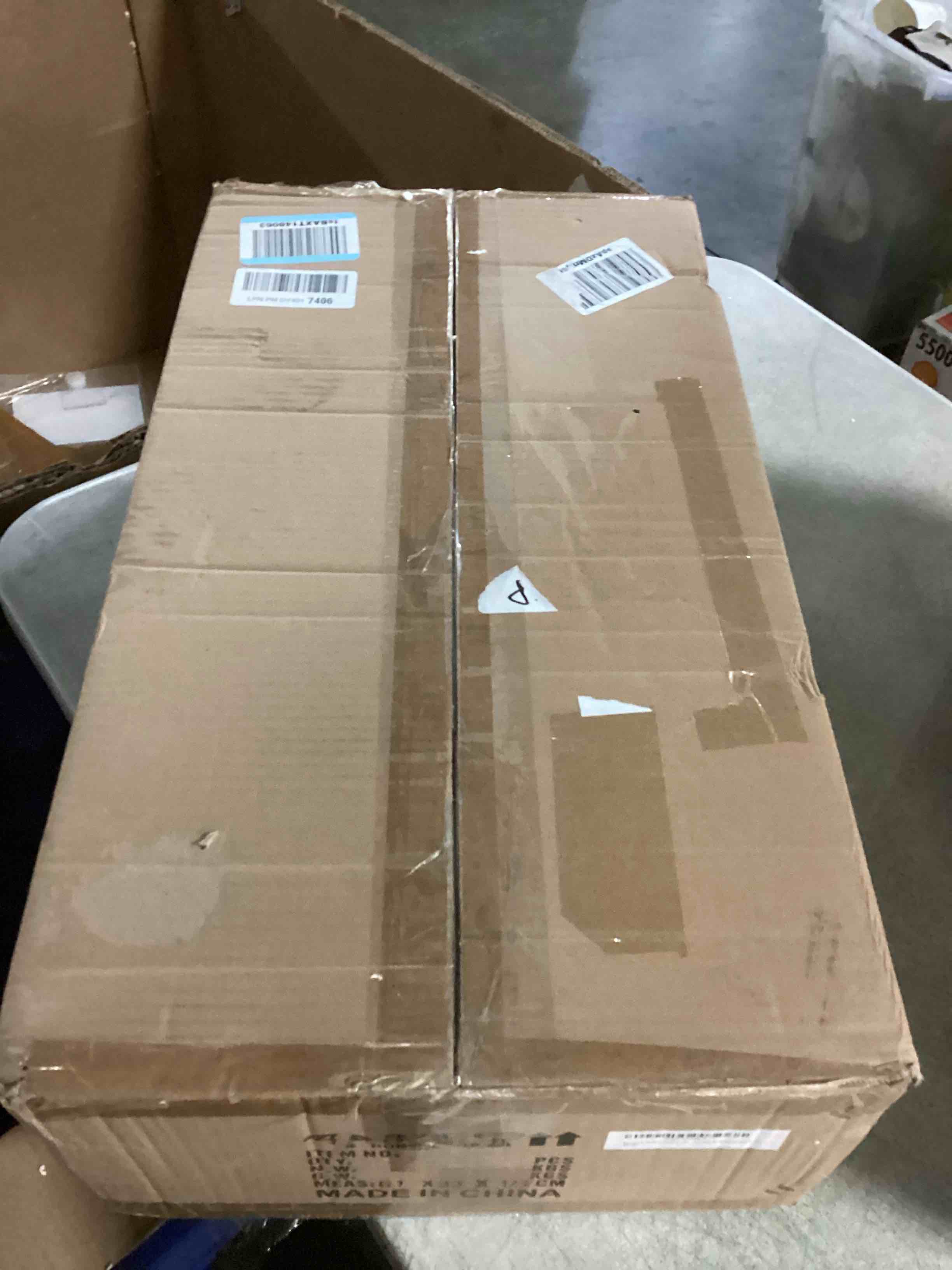 https://s3.amazonaws.com/lotting-images-prod/bidfta/PPE2363523_1747920258061.jpeg