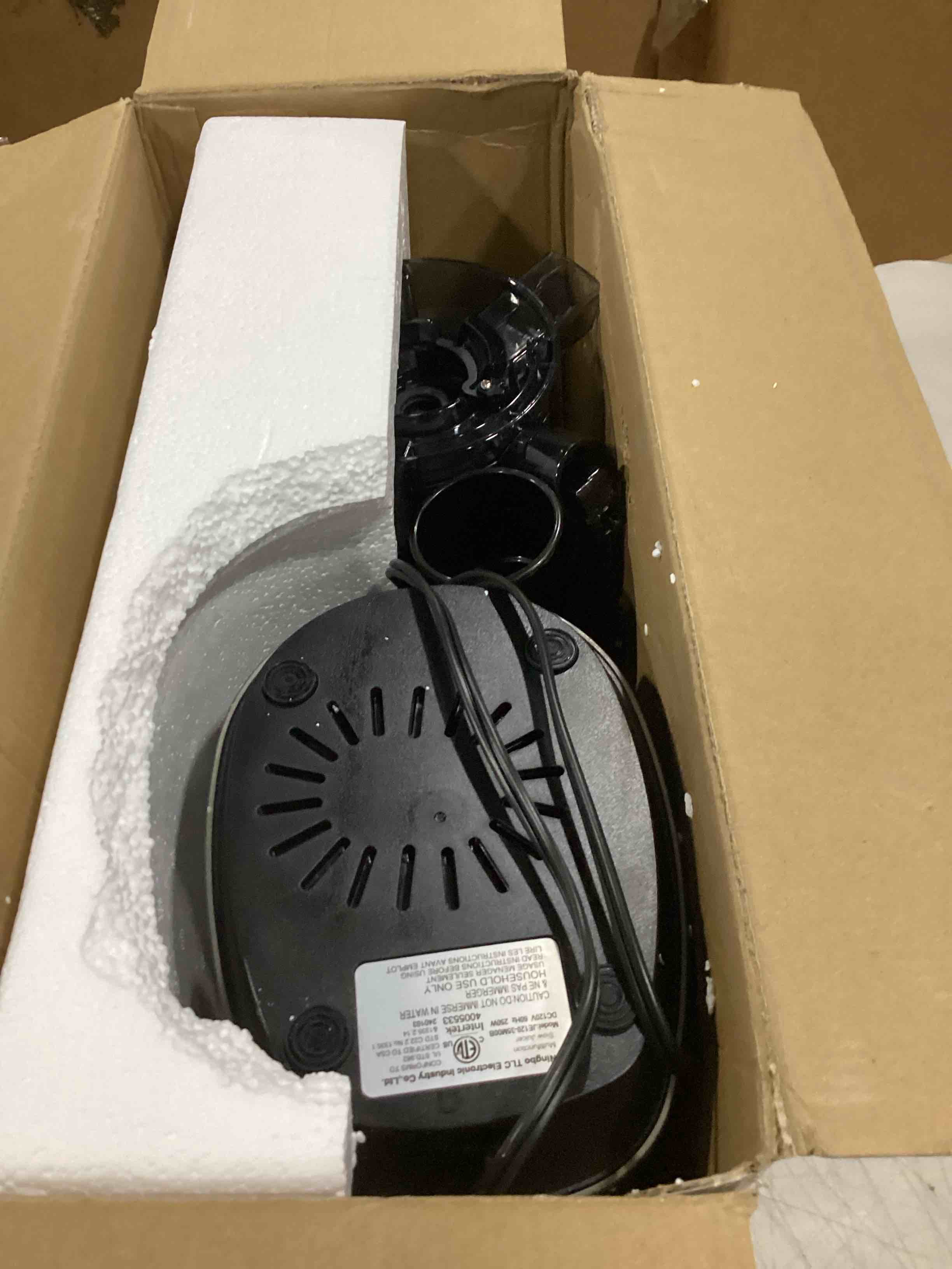 https://s3.amazonaws.com/lotting-images-prod/bidfta/PPE2365142_1748865644703.jpeg
