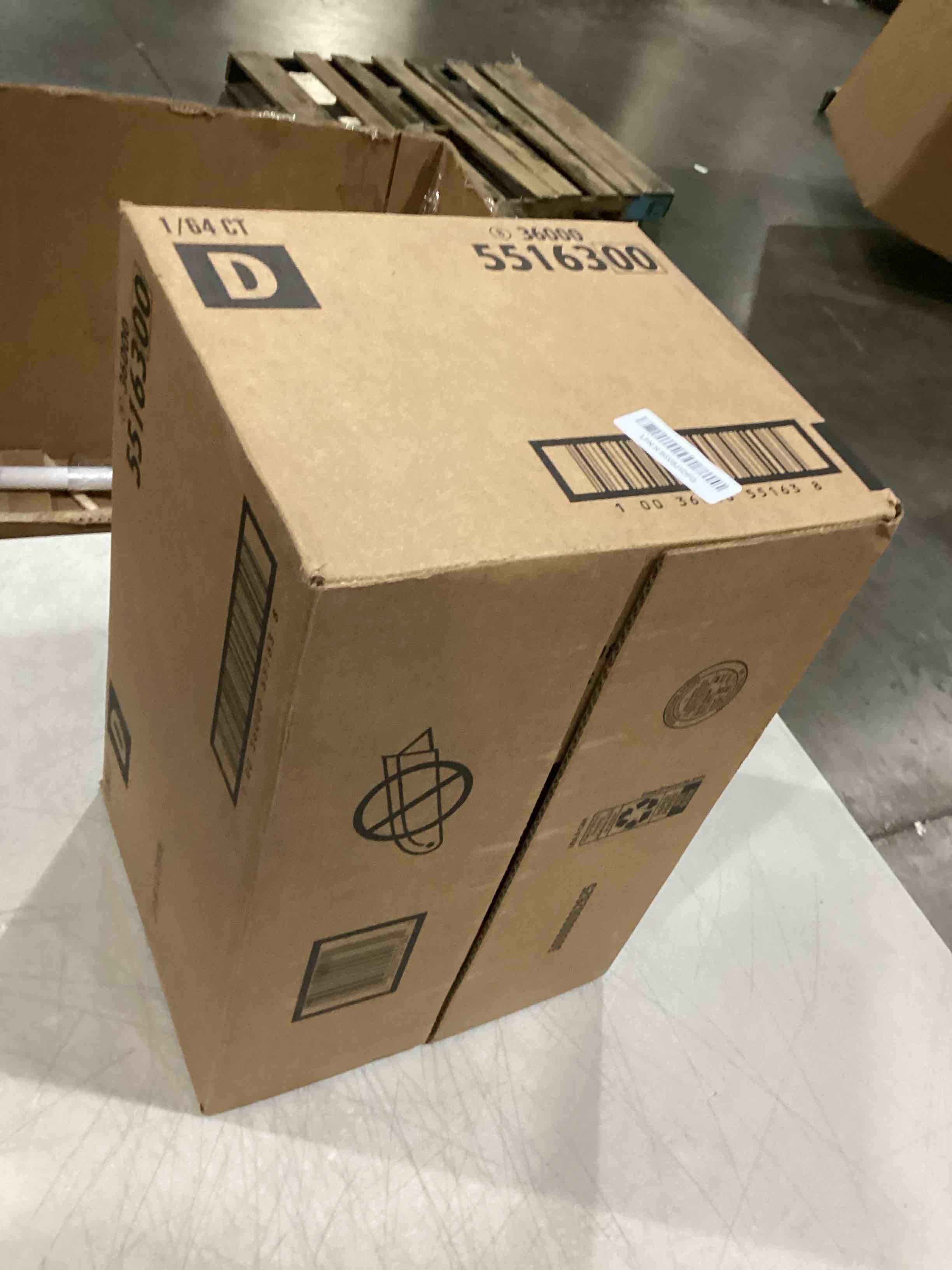 https://s3.amazonaws.com/lotting-images-prod/bidfta/PPE2365397_1749042577829.jpeg