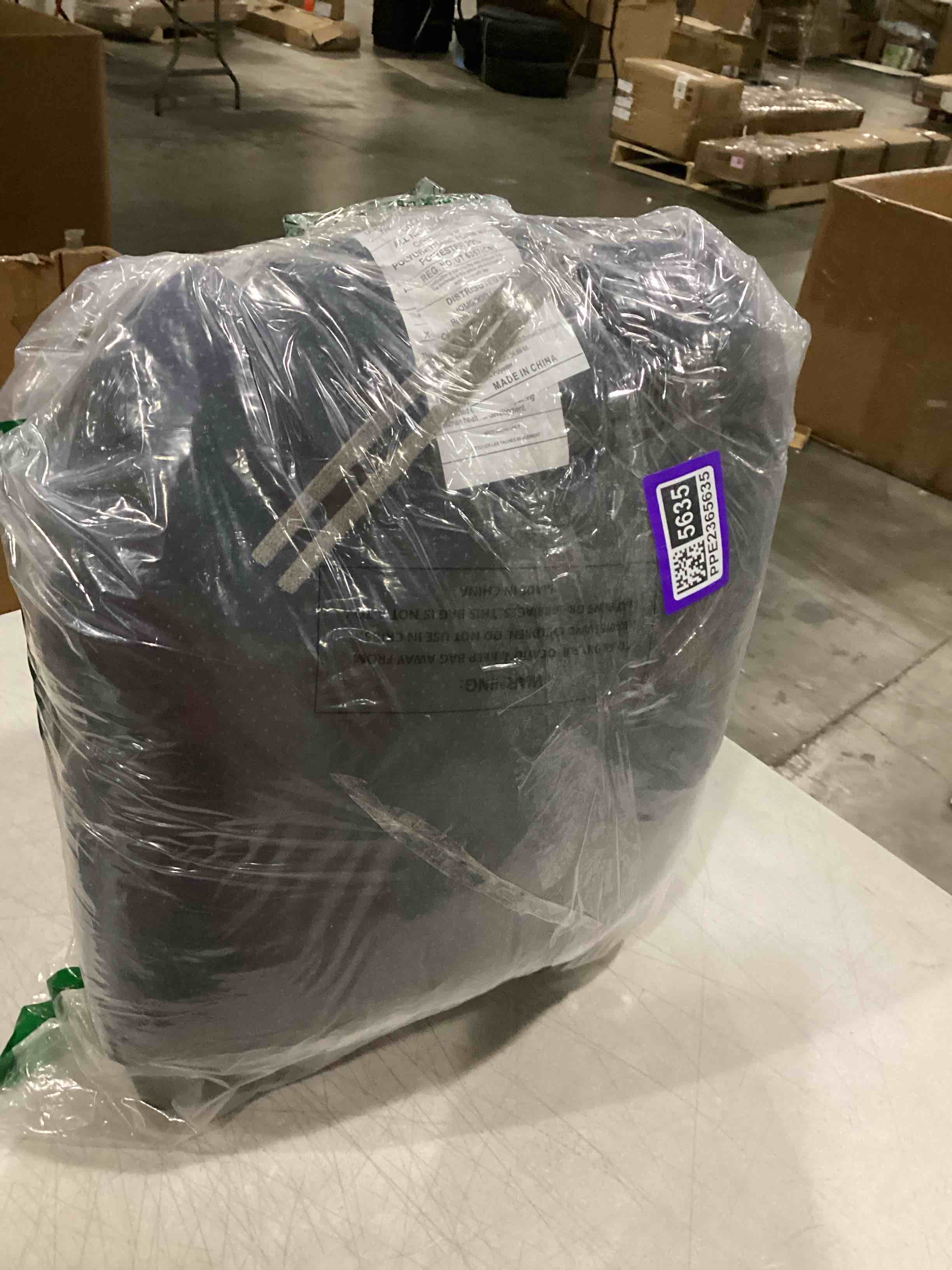 https://s3.amazonaws.com/lotting-images-prod/bidfta/PPE2365635_1749147919433.jpeg