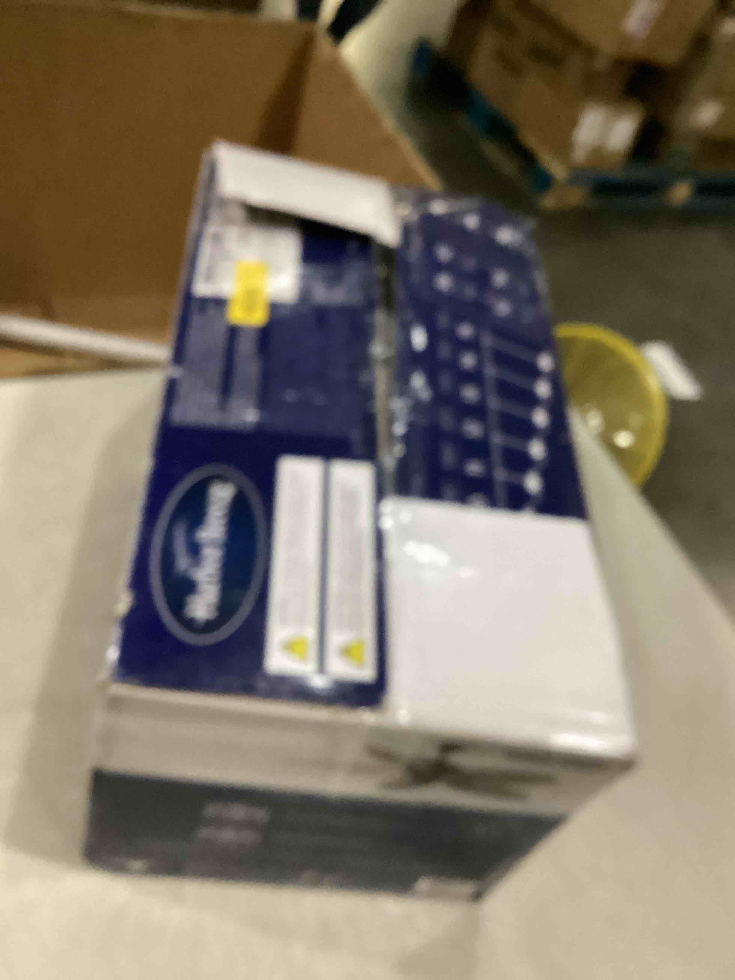 https://s3.amazonaws.com/lotting-images-prod/bidfta/PPE2366416_1750175761706.jpeg