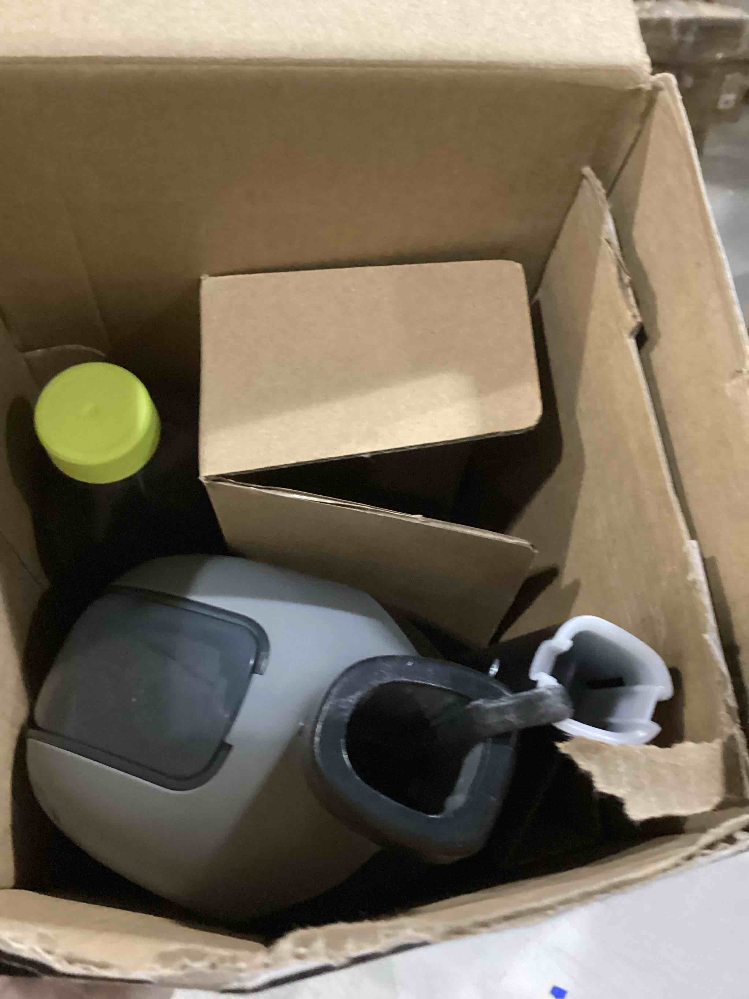 https://s3.amazonaws.com/lotting-images-prod/bidfta/PPE2366511_1750259718387.jpeg