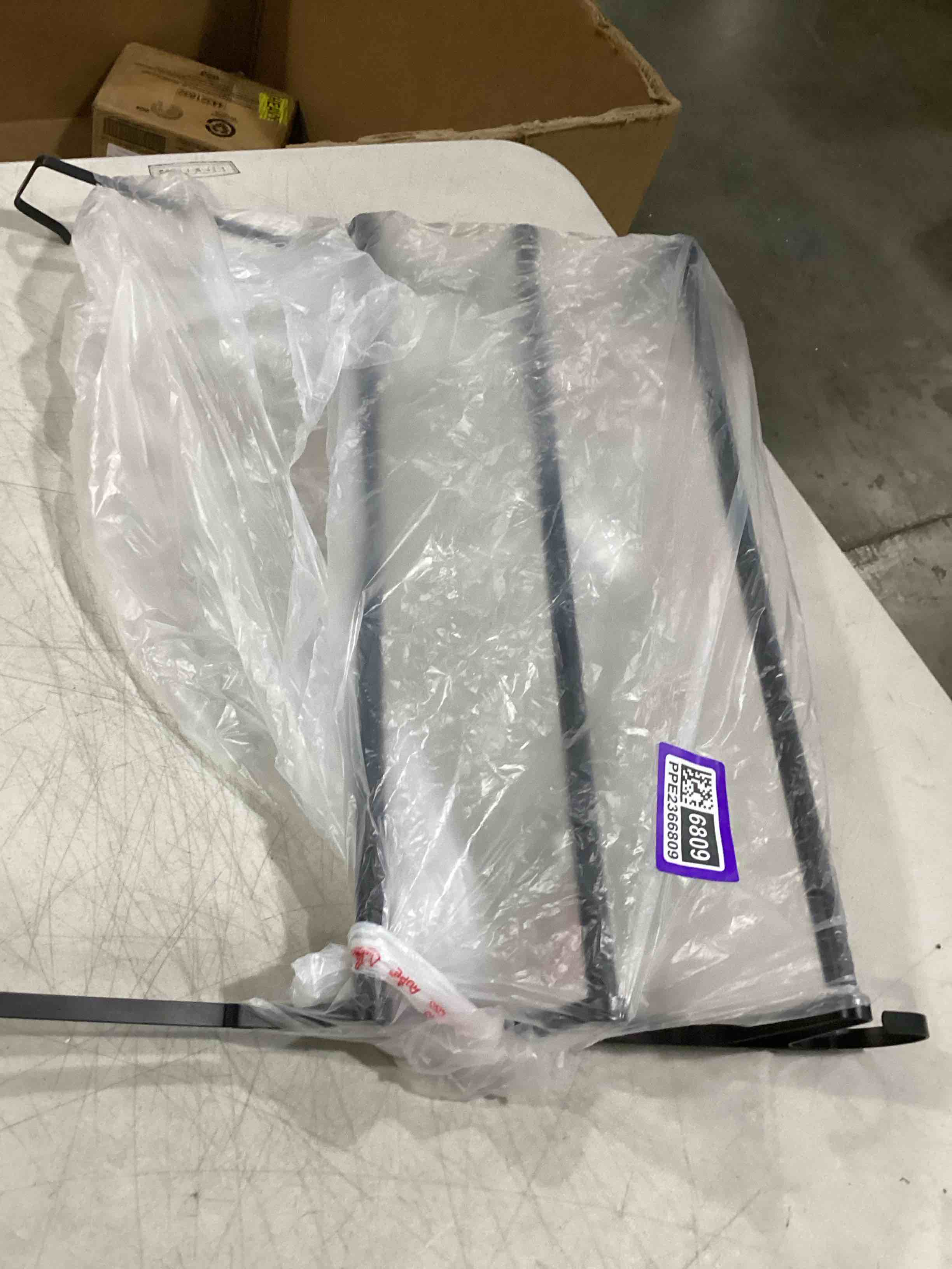 https://s3.amazonaws.com/lotting-images-prod/bidfta/PPE2366809_1750440671342.jpeg