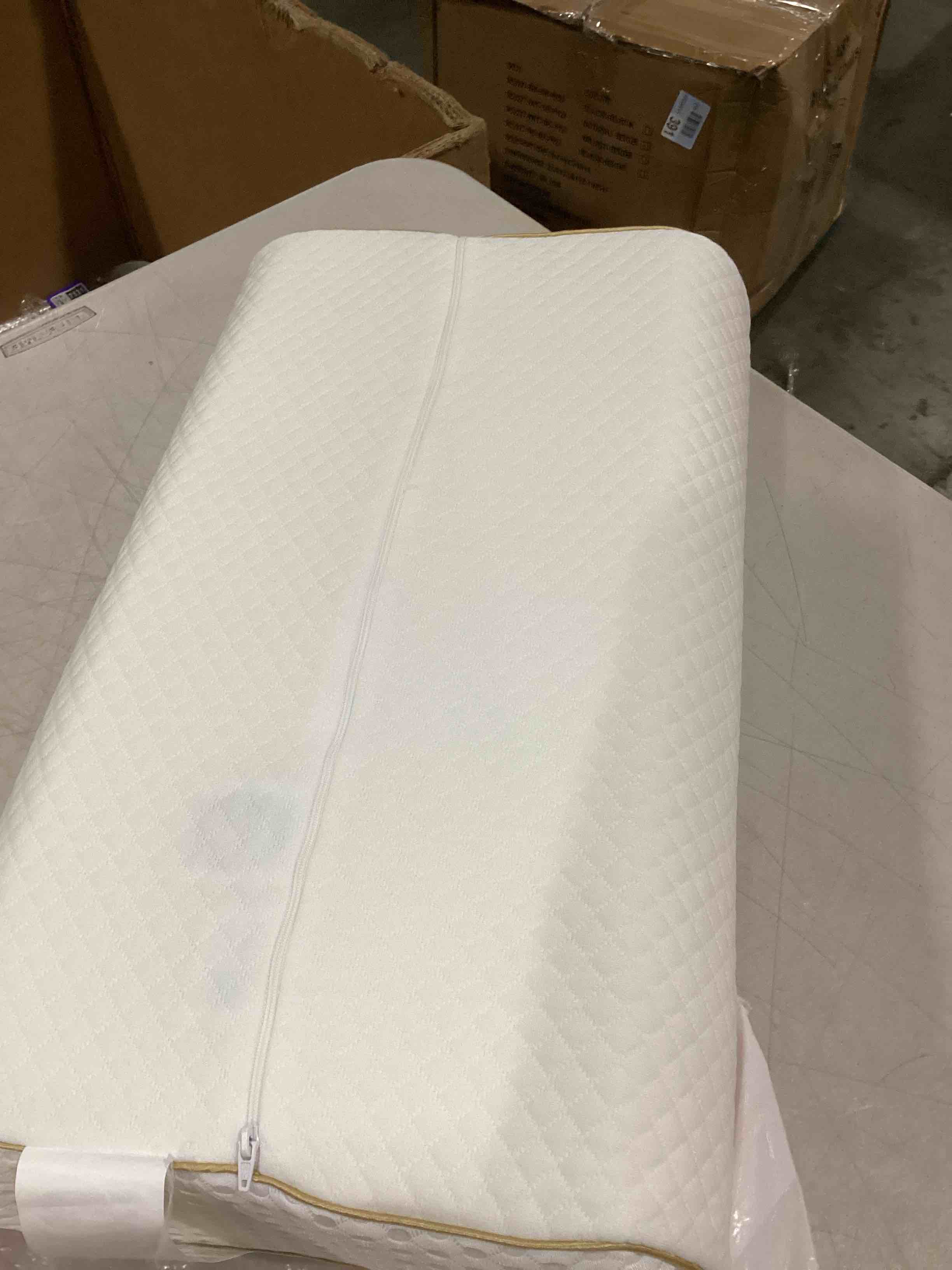 https://s3.amazonaws.com/lotting-images-prod/bidfta/PPE2367142_1750938598223.jpeg