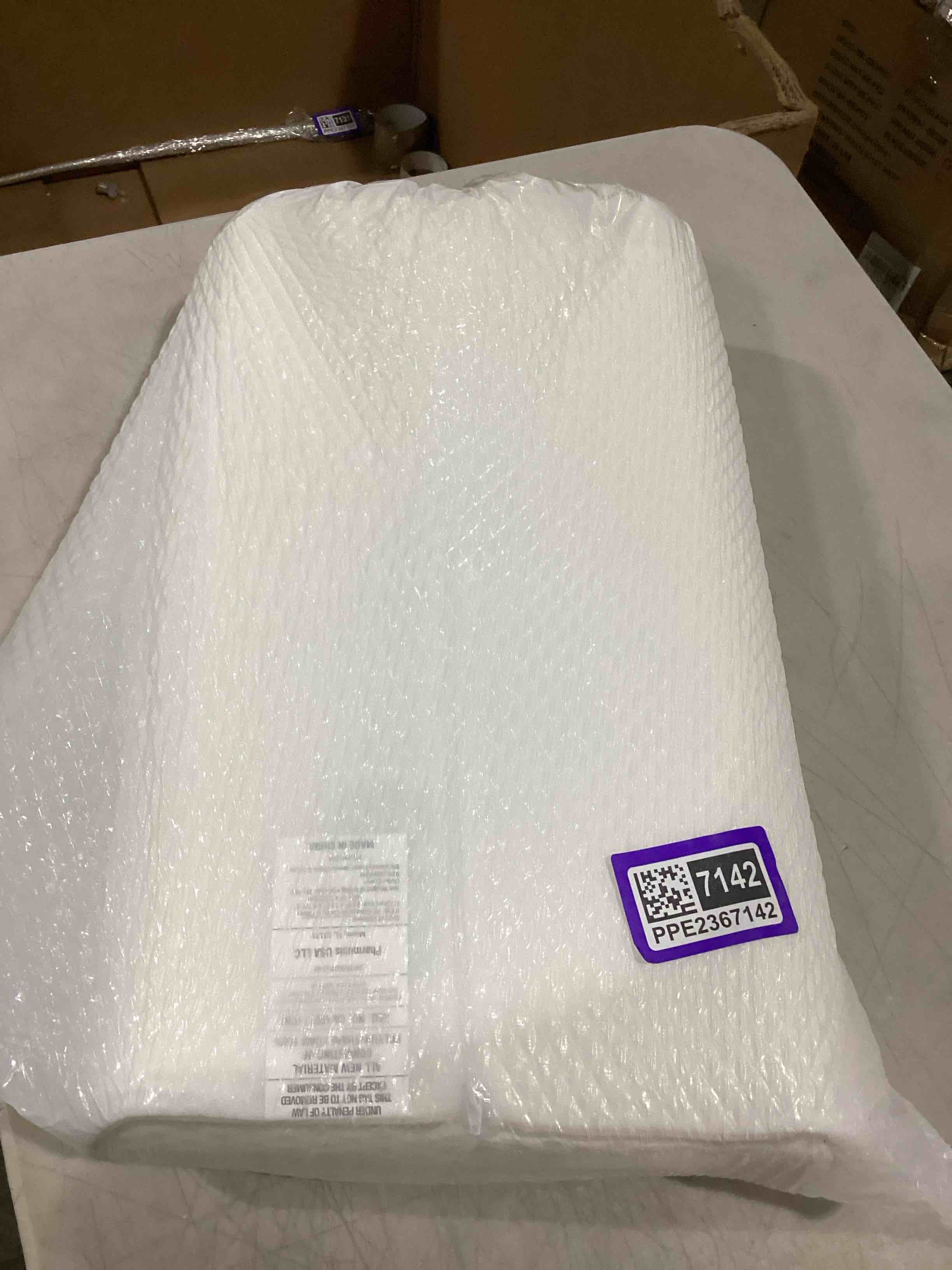 https://s3.amazonaws.com/lotting-images-prod/bidfta/PPE2367142_1750938631094.jpeg