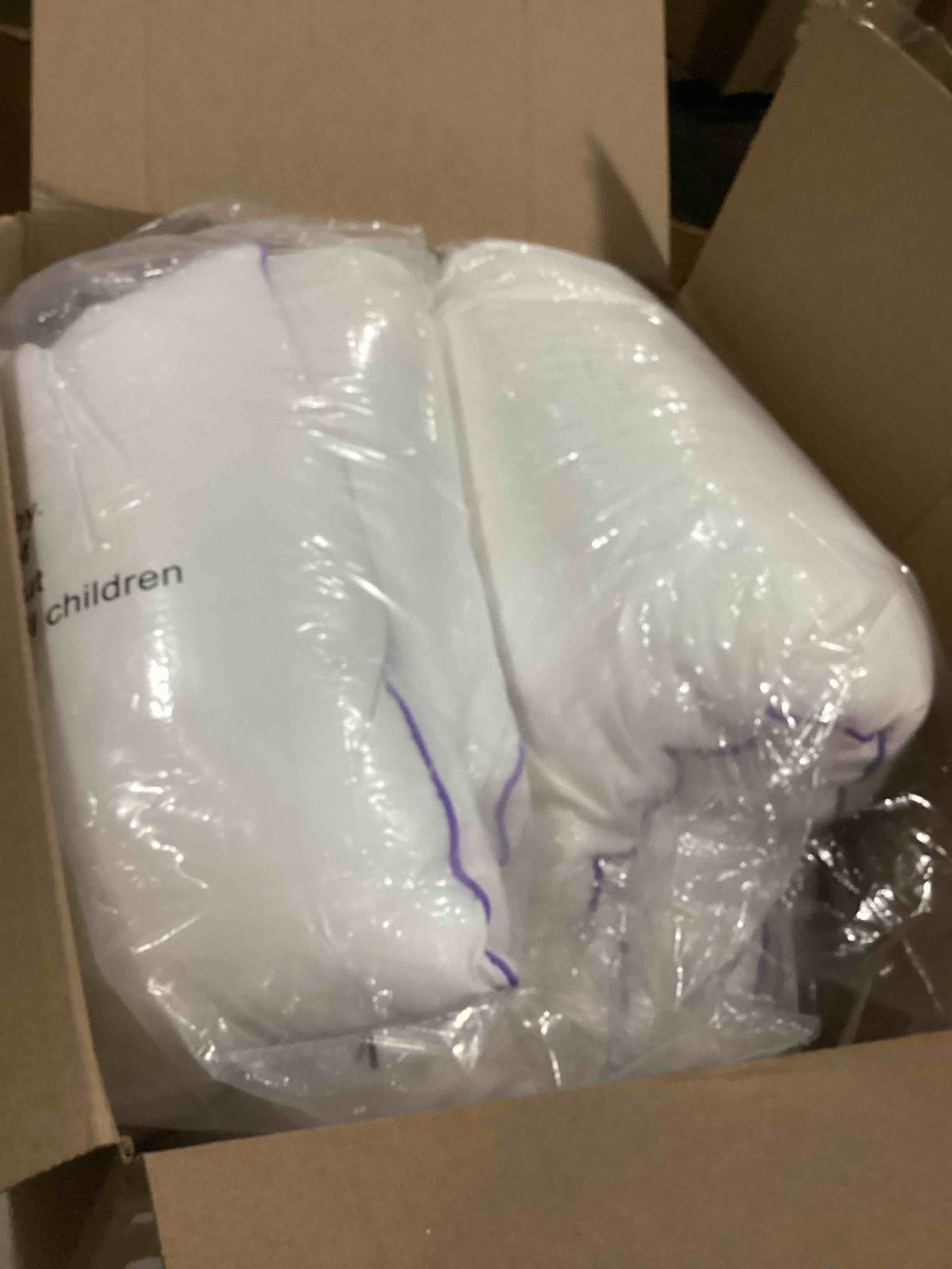 https://s3.amazonaws.com/lotting-images-prod/bidfta/PPE2367147_1750942455639.jpeg