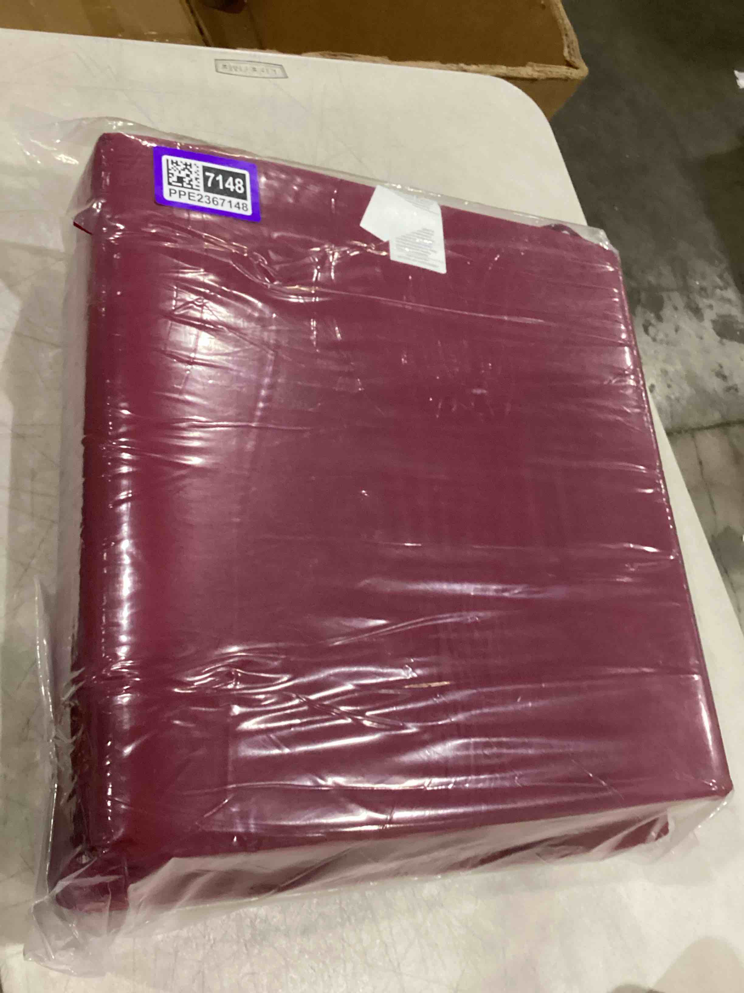 https://s3.amazonaws.com/lotting-images-prod/bidfta/PPE2367148_1750943107401.jpeg