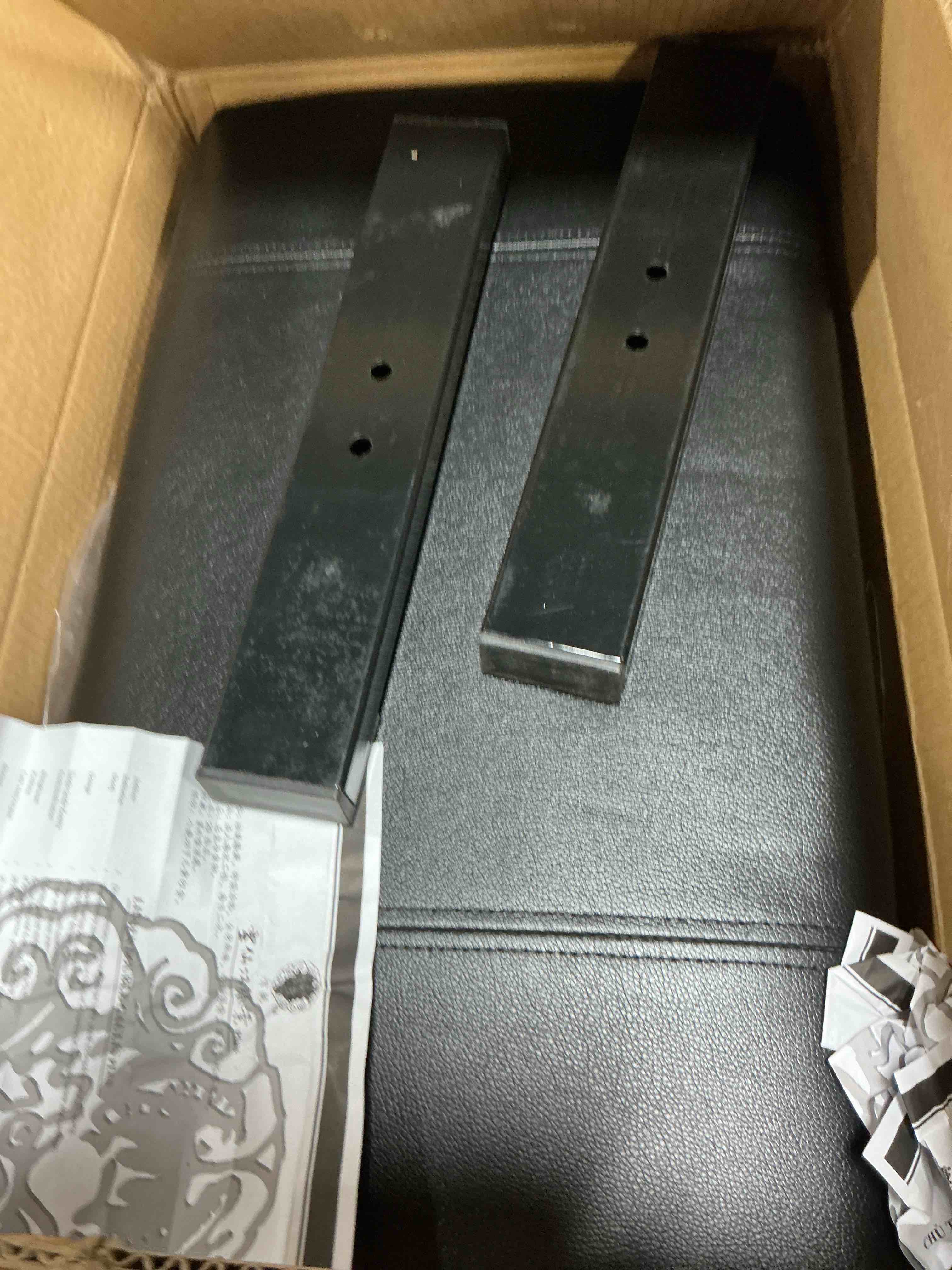 Condition photo showing As Is for ((incomplete))lumizone Hydraulic Lifting Piano Bench - Height Adjustable Keyboard Bench Heavy Duty Piano Stool with 23.62" x 14.17" PU Leather, High-Density Sponge & Alloy Base 2 Styles & 2 Colors (Black, Smooth) Piano Bench A - Black