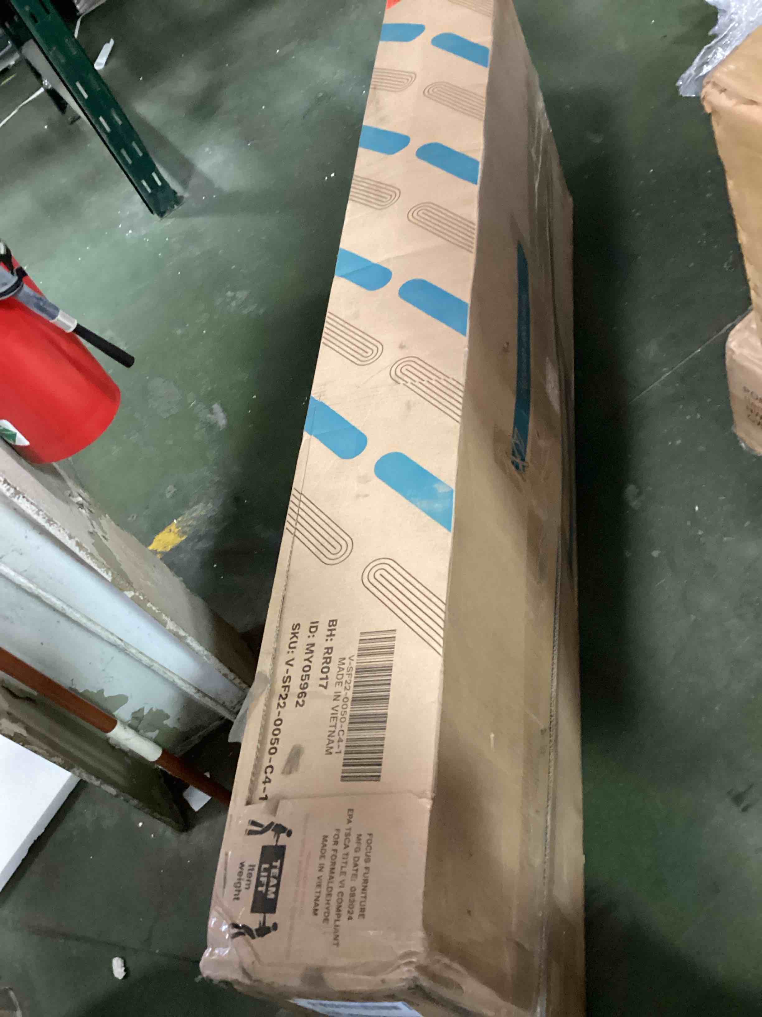 https://s3.amazonaws.com/lotting-images-prod/bidfta/PPE2464645_1747074767864.jpeg