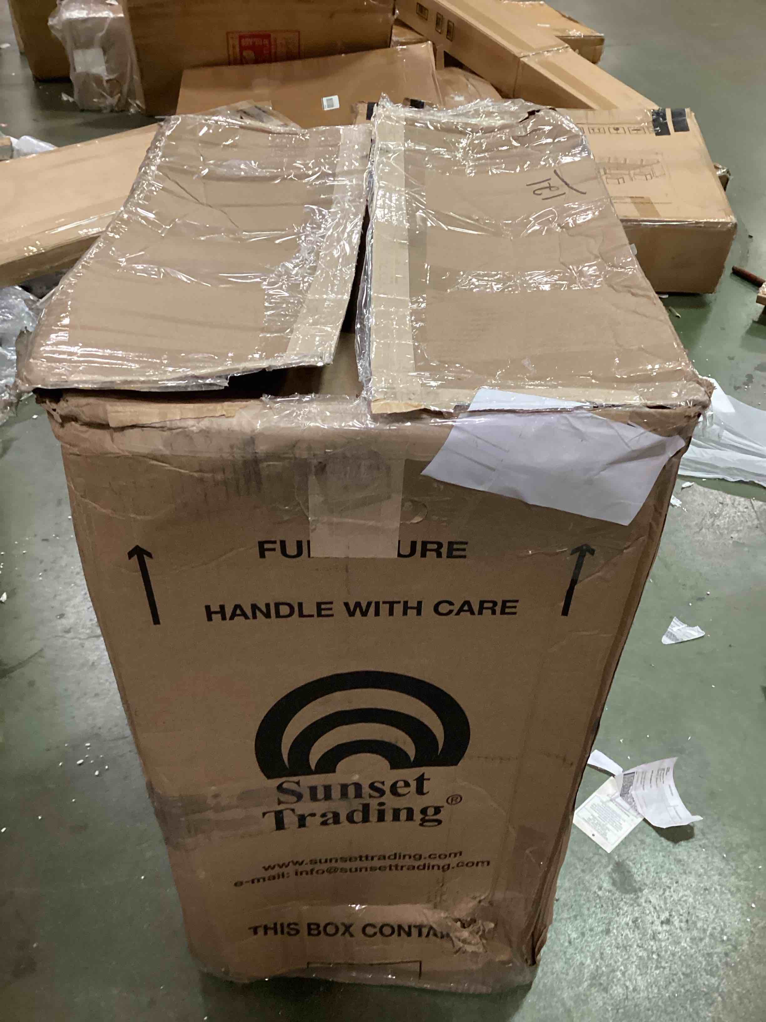 https://s3.amazonaws.com/lotting-images-prod/bidfta/PPE2465119_1748606786058.jpeg