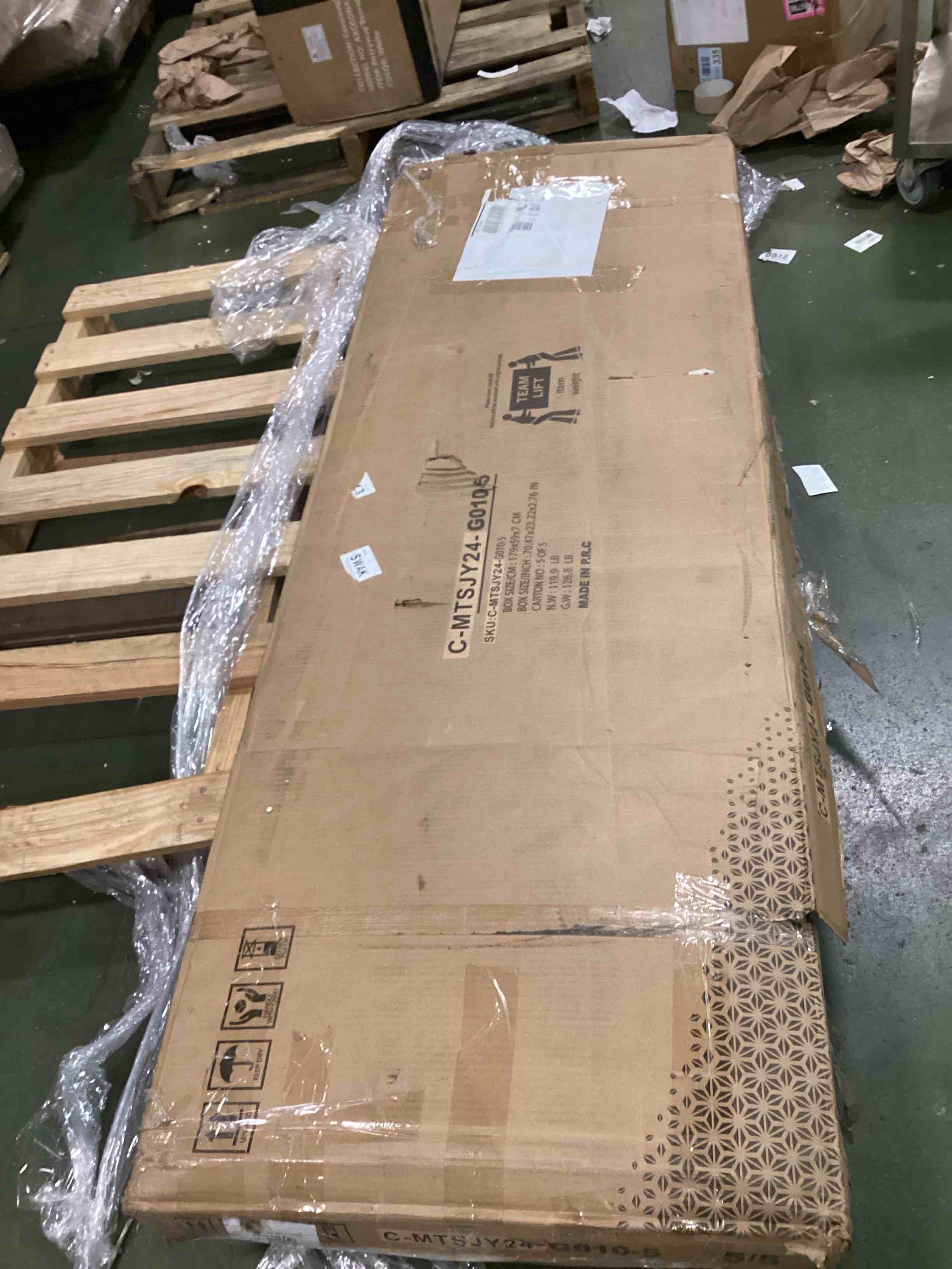 https://s3.amazonaws.com/lotting-images-prod/bidfta/PPE2465145_1748615725793.jpeg