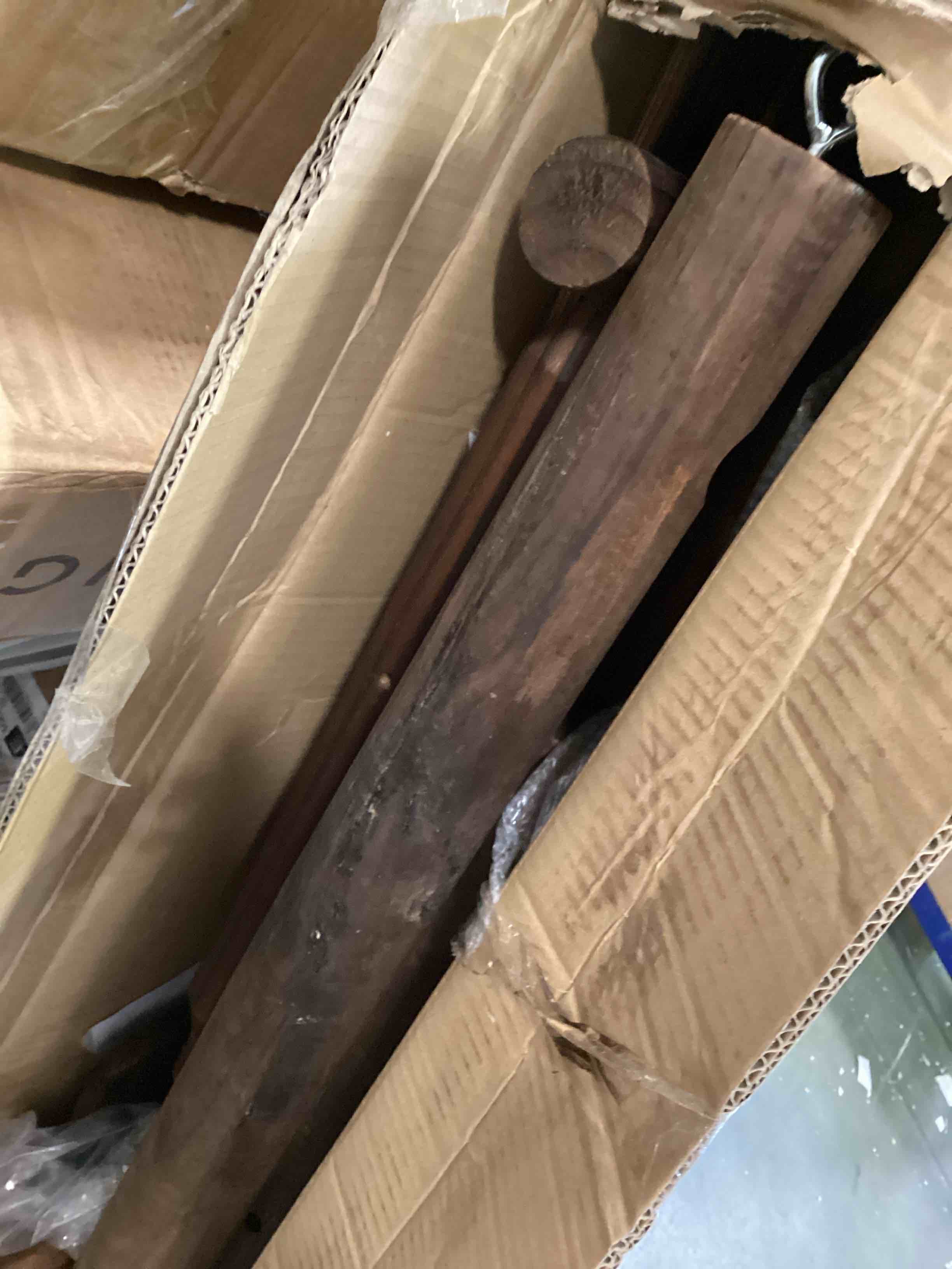 https://s3.amazonaws.com/lotting-images-prod/bidfta/PPE2465871_1749649907643.jpeg