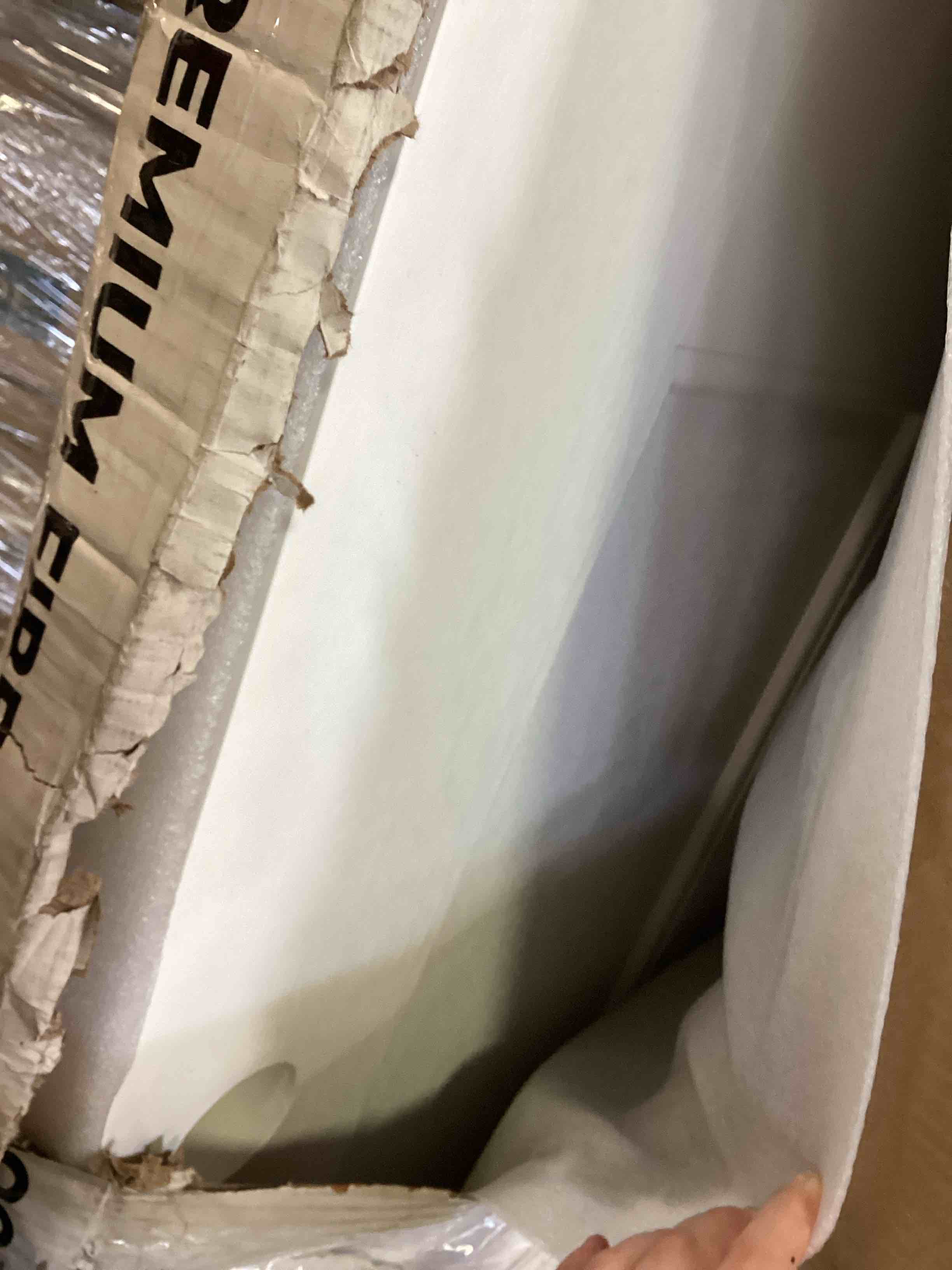 https://s3.amazonaws.com/lotting-images-prod/bidfta/PPE2465887_1749655429836.jpeg