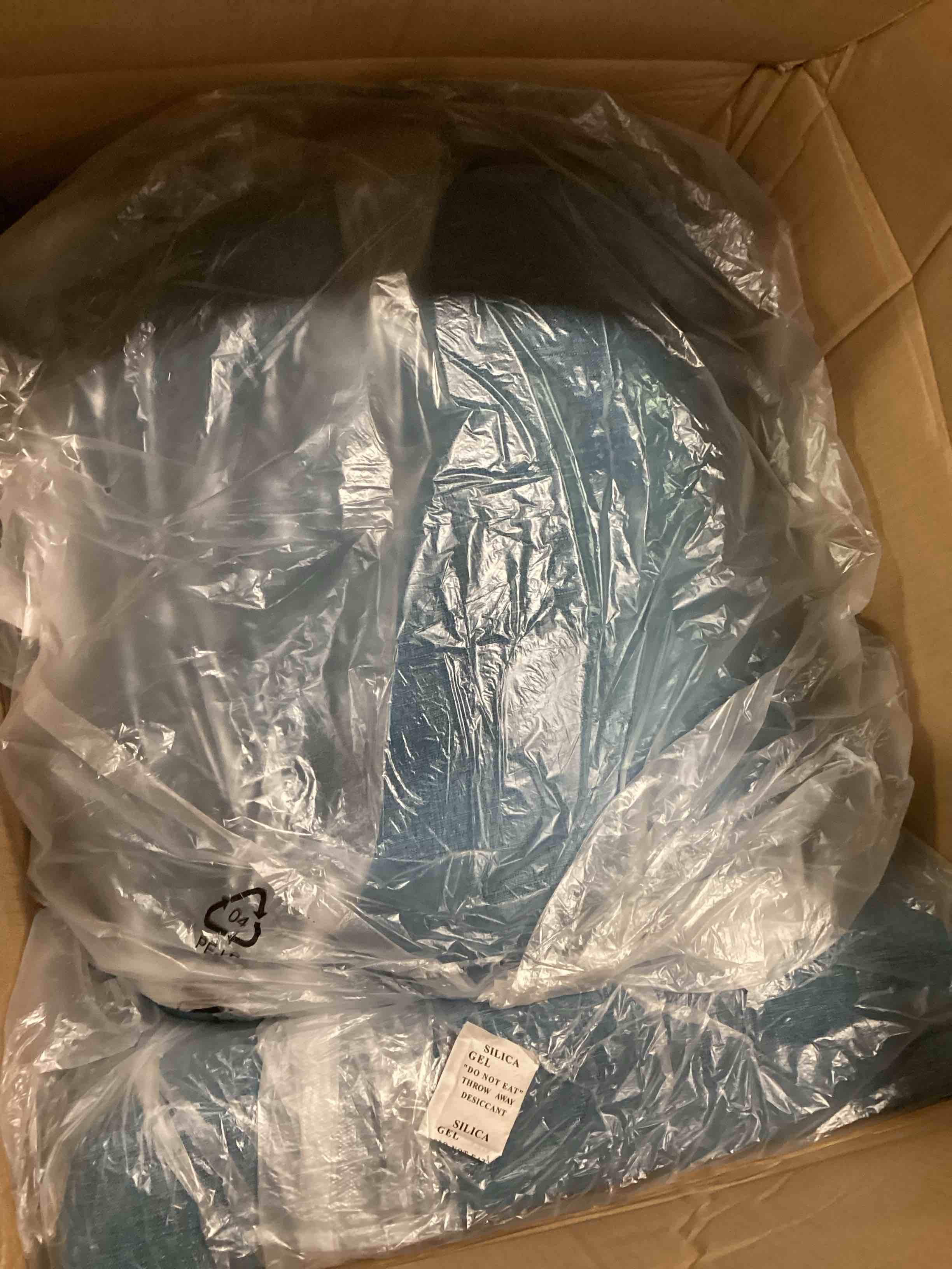 https://s3.amazonaws.com/lotting-images-prod/bidfta/PPE2466280_1750170057278.jpeg