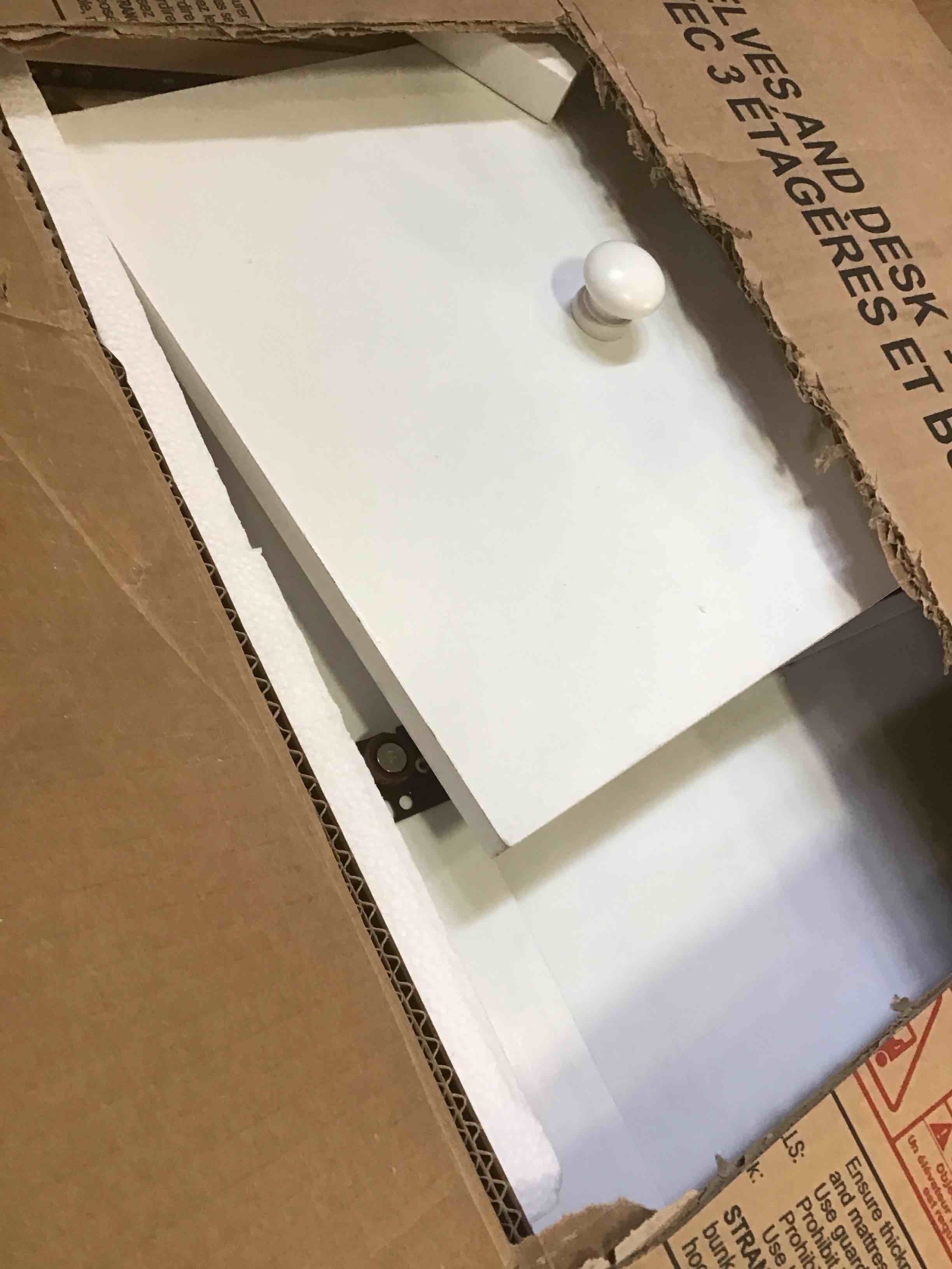 https://s3.amazonaws.com/lotting-images-prod/bidfta/PPE2466571_1750509855326.jpeg
