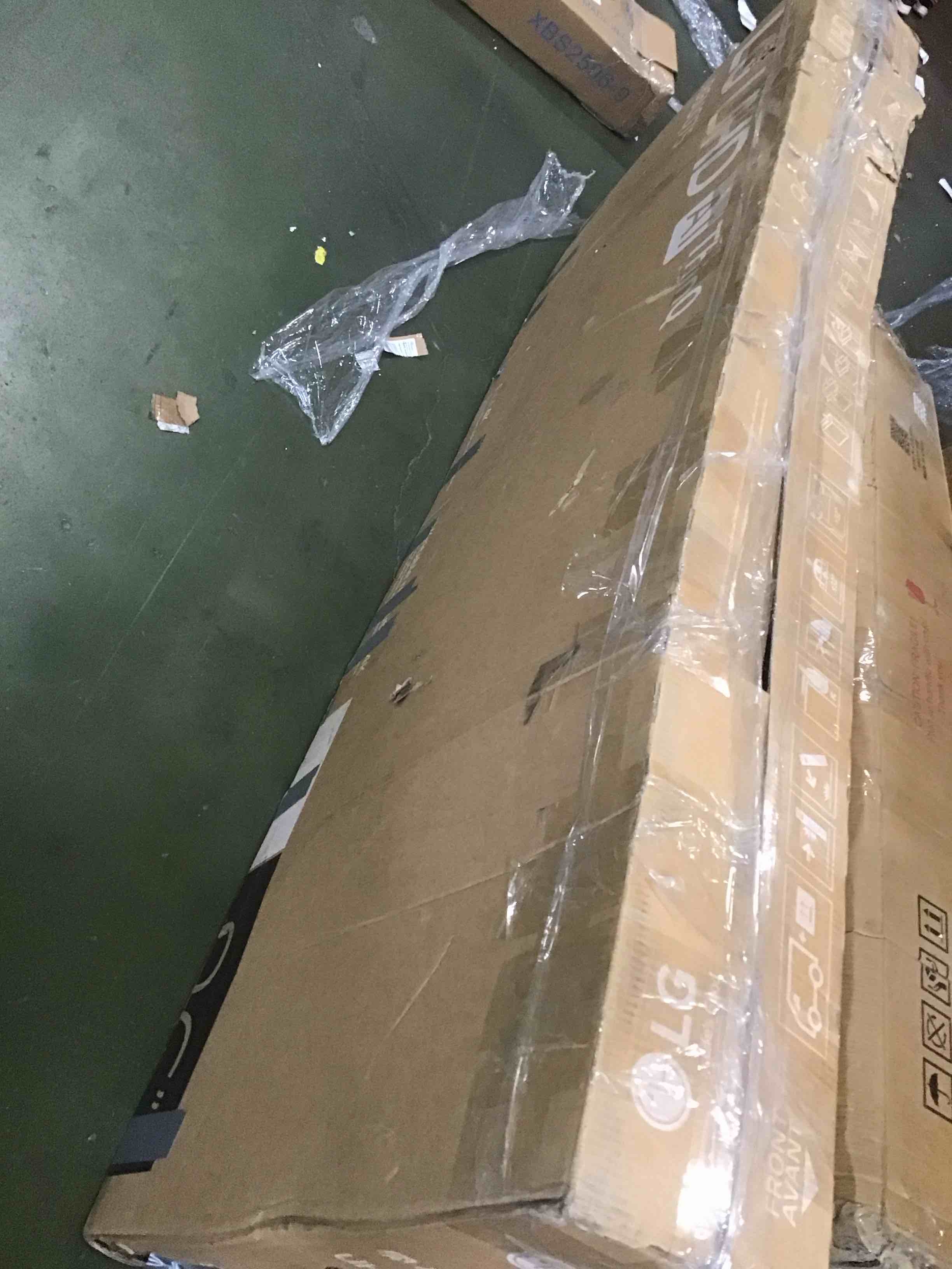 https://s3.amazonaws.com/lotting-images-prod/bidfta/PPE2466608_1750521796820.jpeg