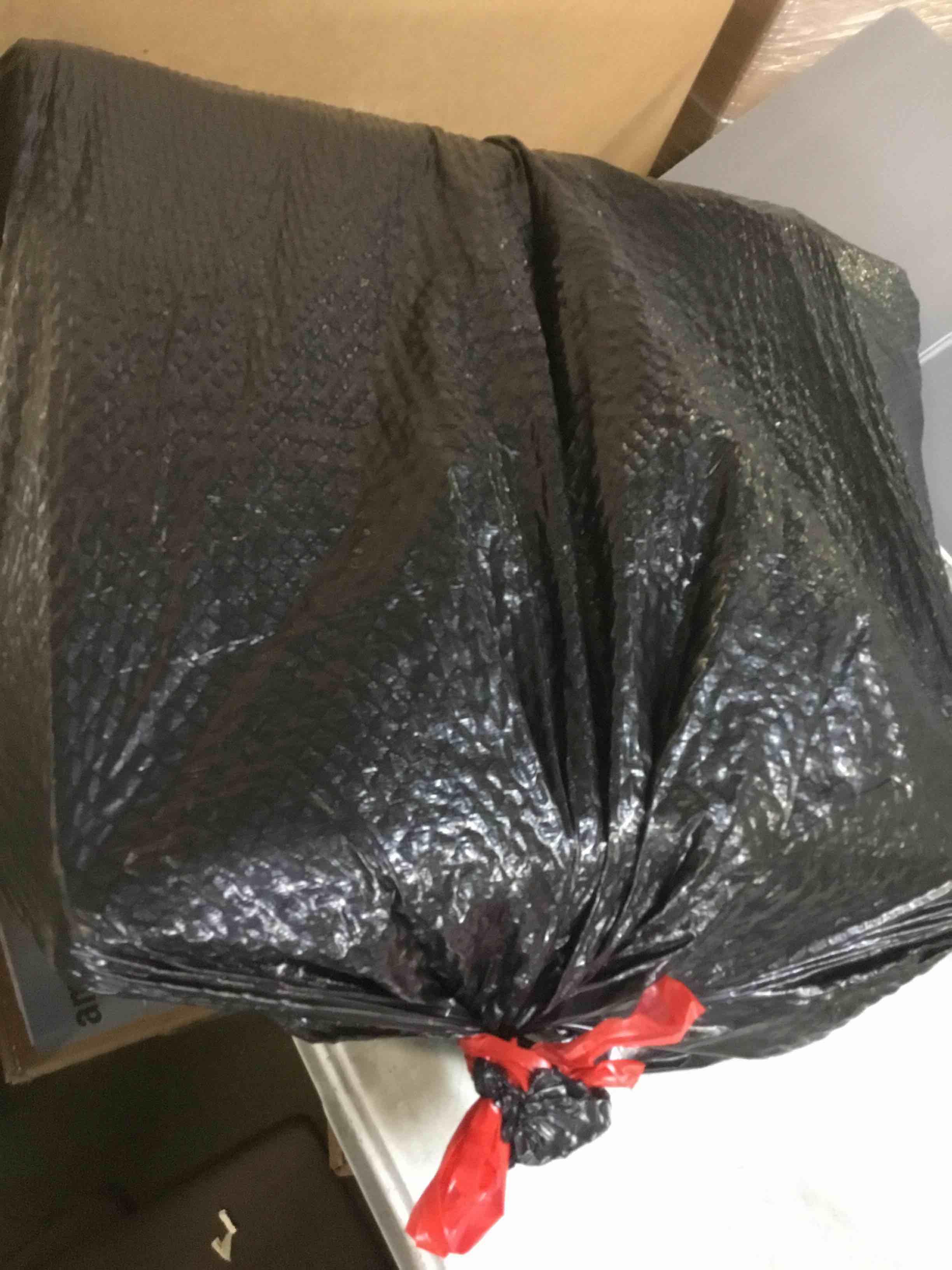 https://s3.amazonaws.com/lotting-images-prod/bidfta/PPE2468882_1748538850829.jpeg