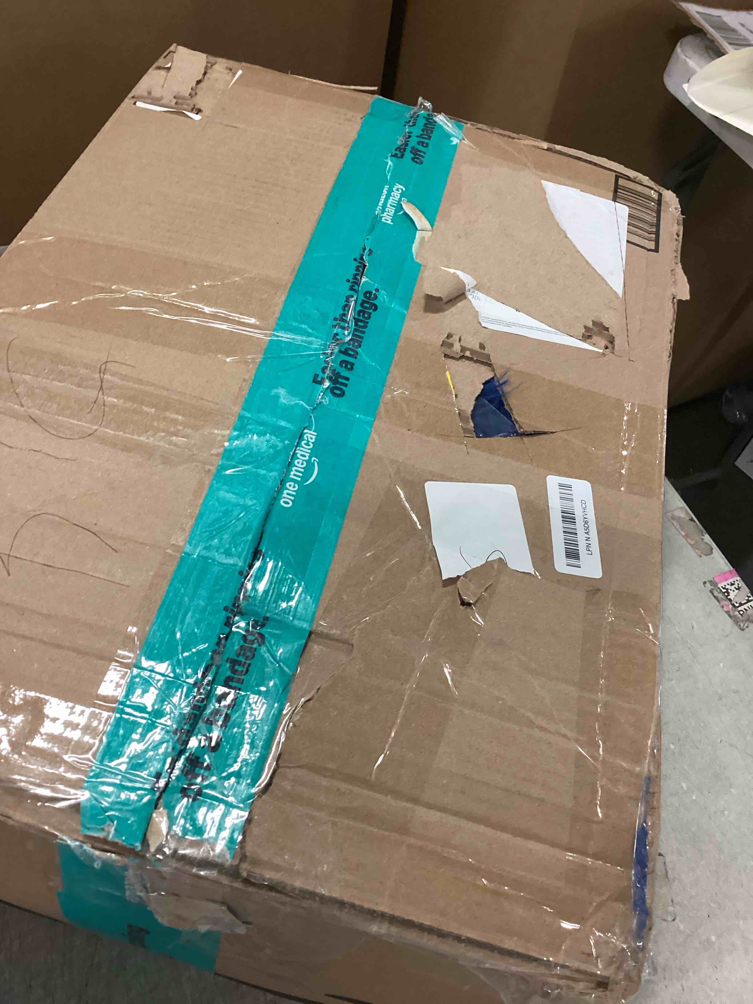 https://s3.amazonaws.com/lotting-images-prod/bidfta/PPE2470116_1745937822260.jpeg