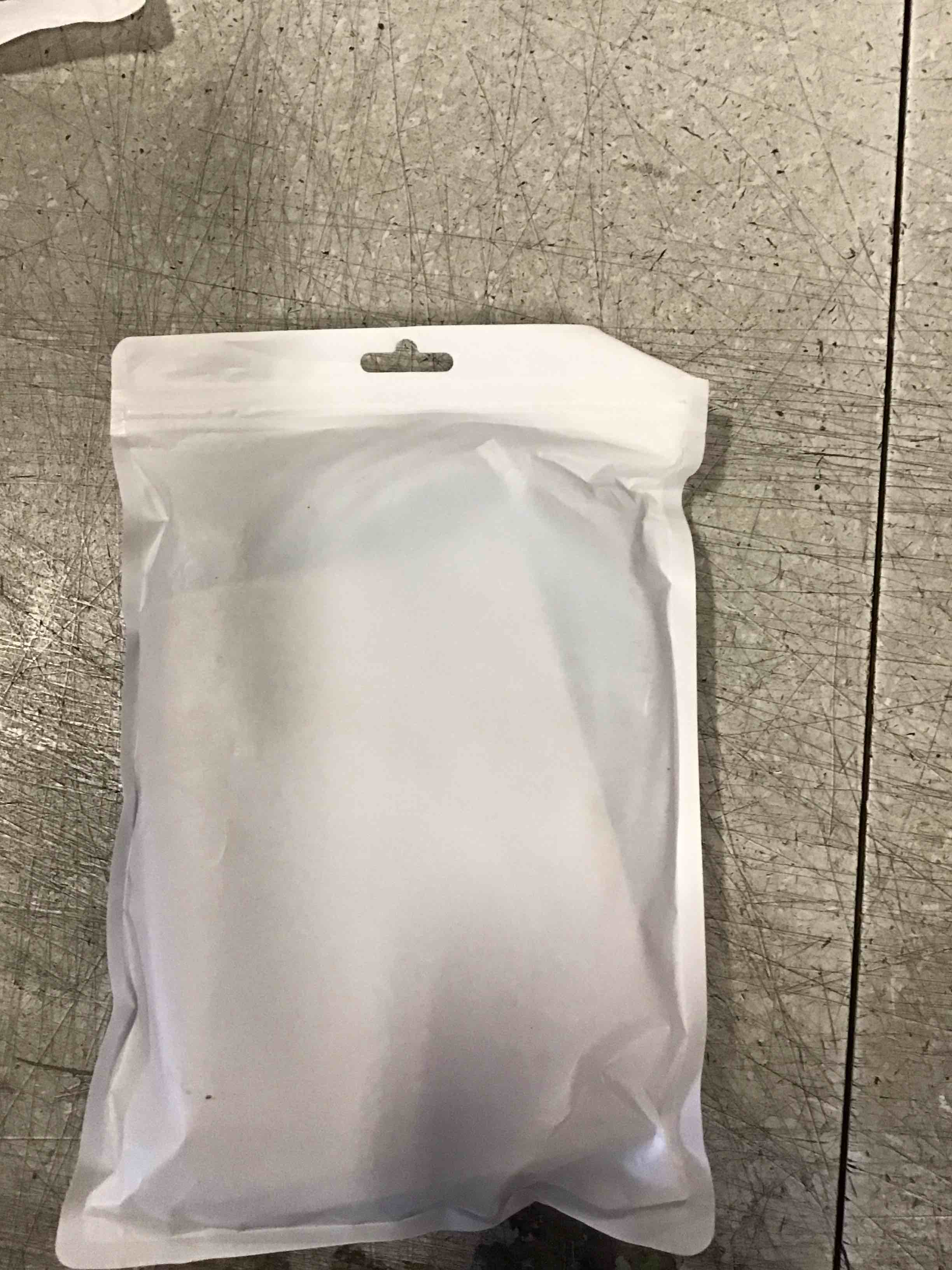 https://s3.amazonaws.com/lotting-images-prod/bidfta/PPE2470185_1746449860601.jpeg