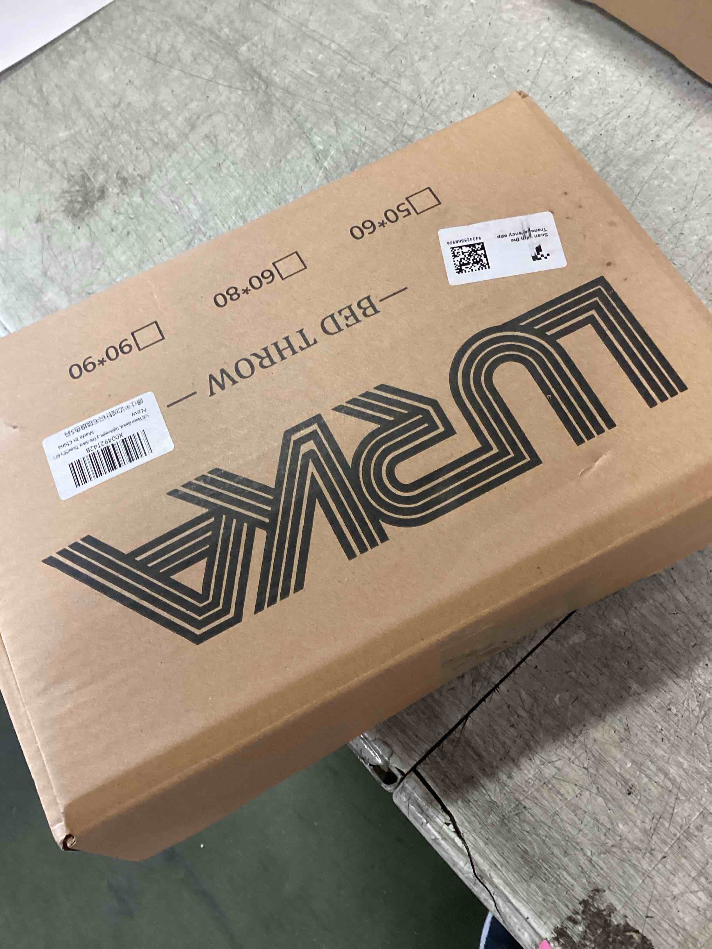 https://s3.amazonaws.com/lotting-images-prod/bidfta/PPE2470267_1746731114432.jpeg