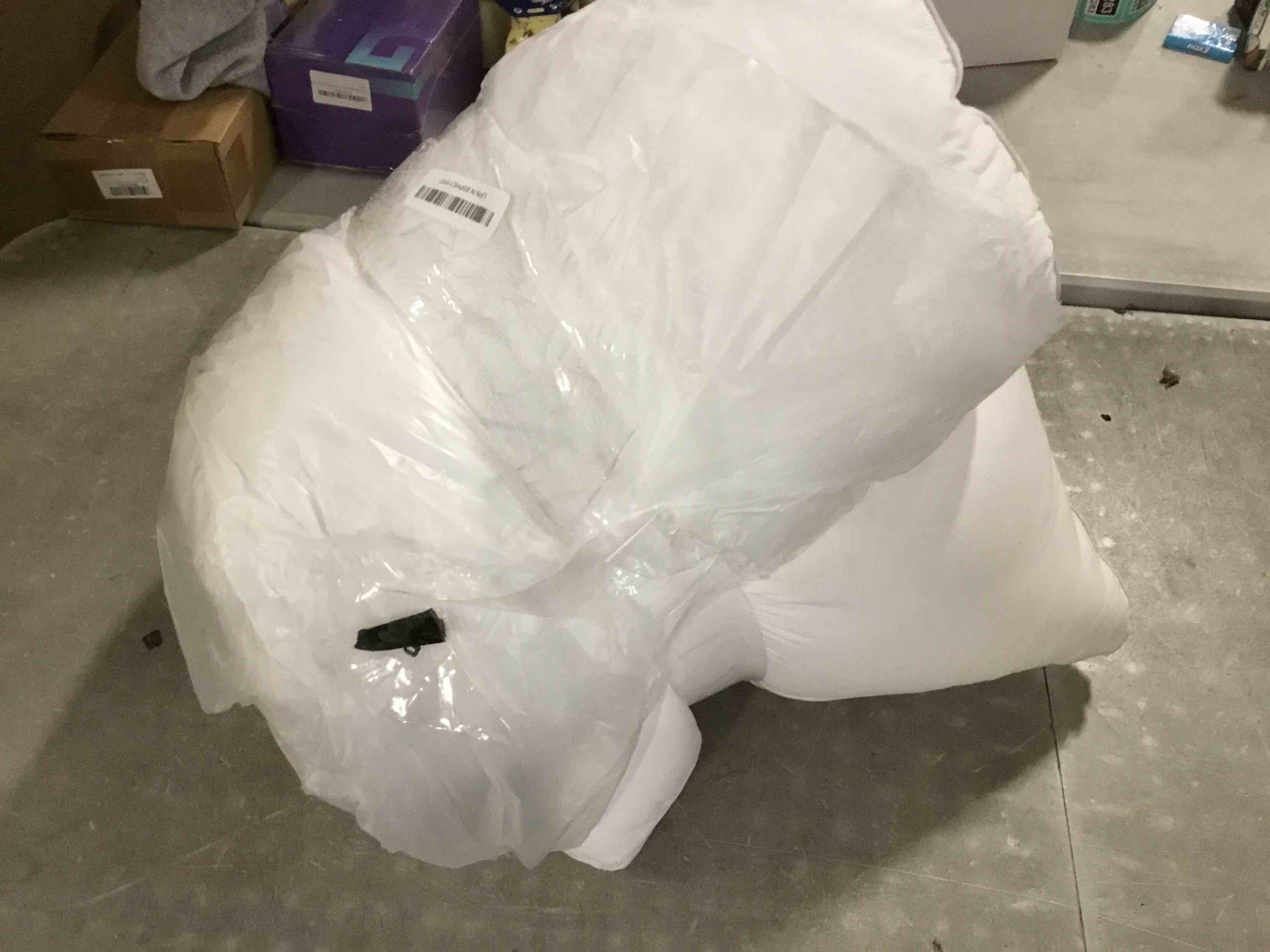 https://s3.amazonaws.com/lotting-images-prod/bidfta/PPE2471674_1748458585514.jpeg