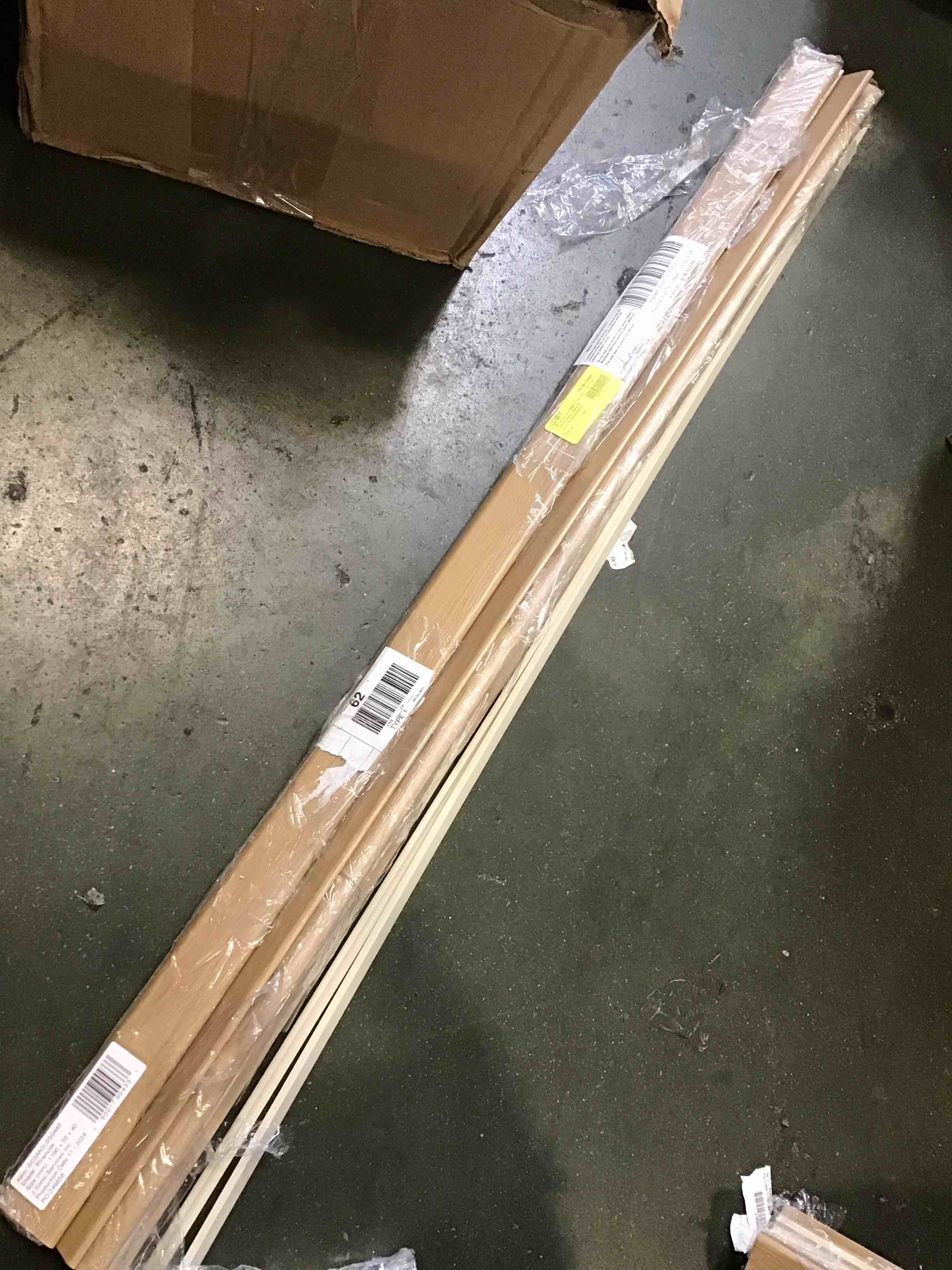 https://s3.amazonaws.com/lotting-images-prod/bidfta/PPE2472924_1750879725934.jpeg