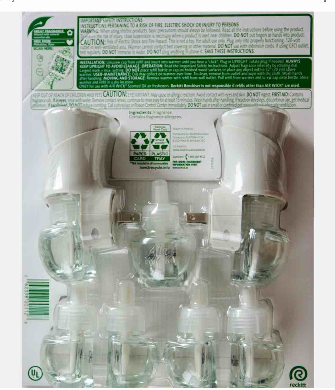(incomplete missing pieces) Air Wick Essential Oils Pumpkin Spice 2 Warmers + 7 Refills ..