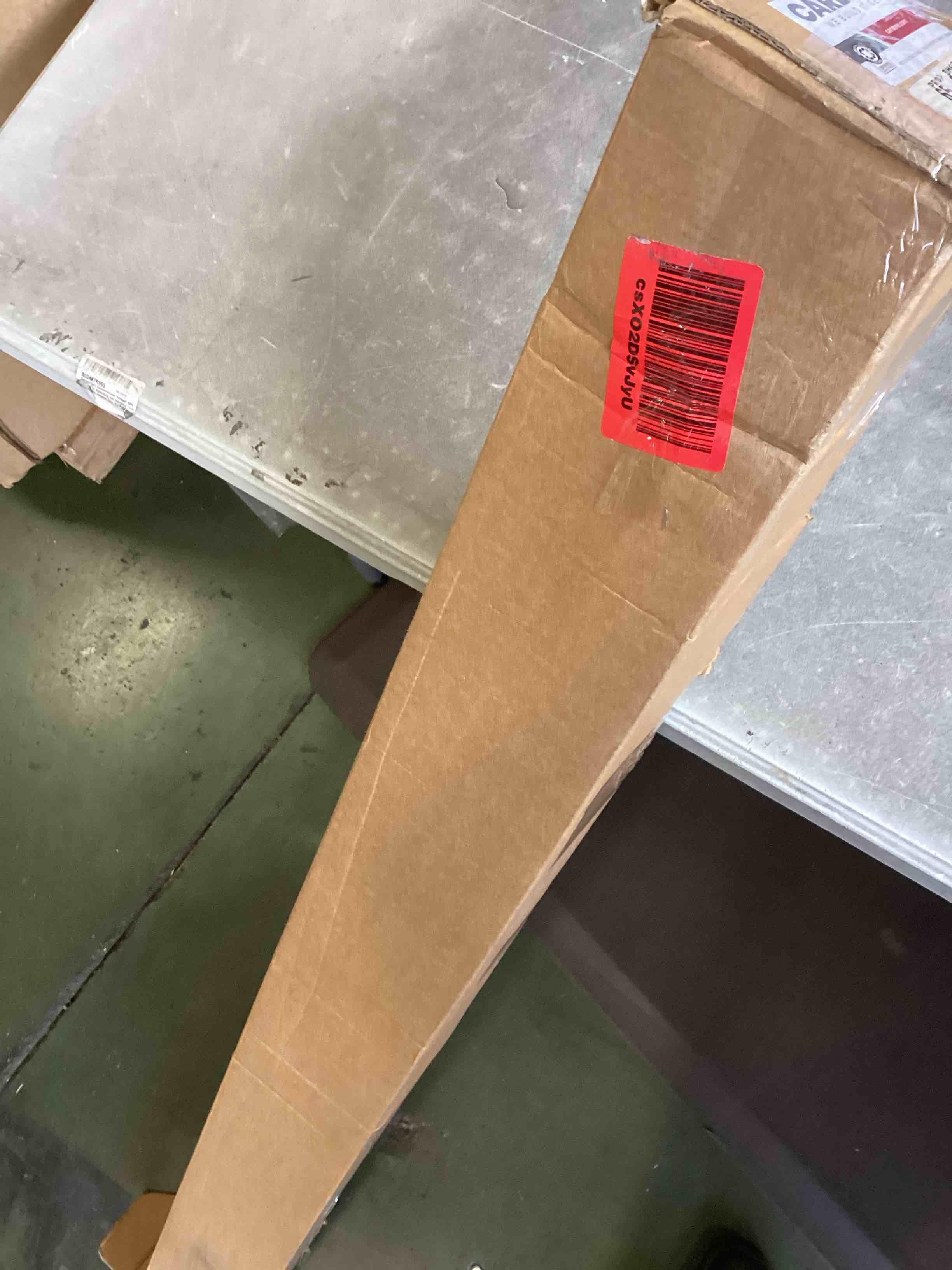 https://s3.amazonaws.com/lotting-images-prod/bidfta/PPE2476005_1746034613432.jpeg