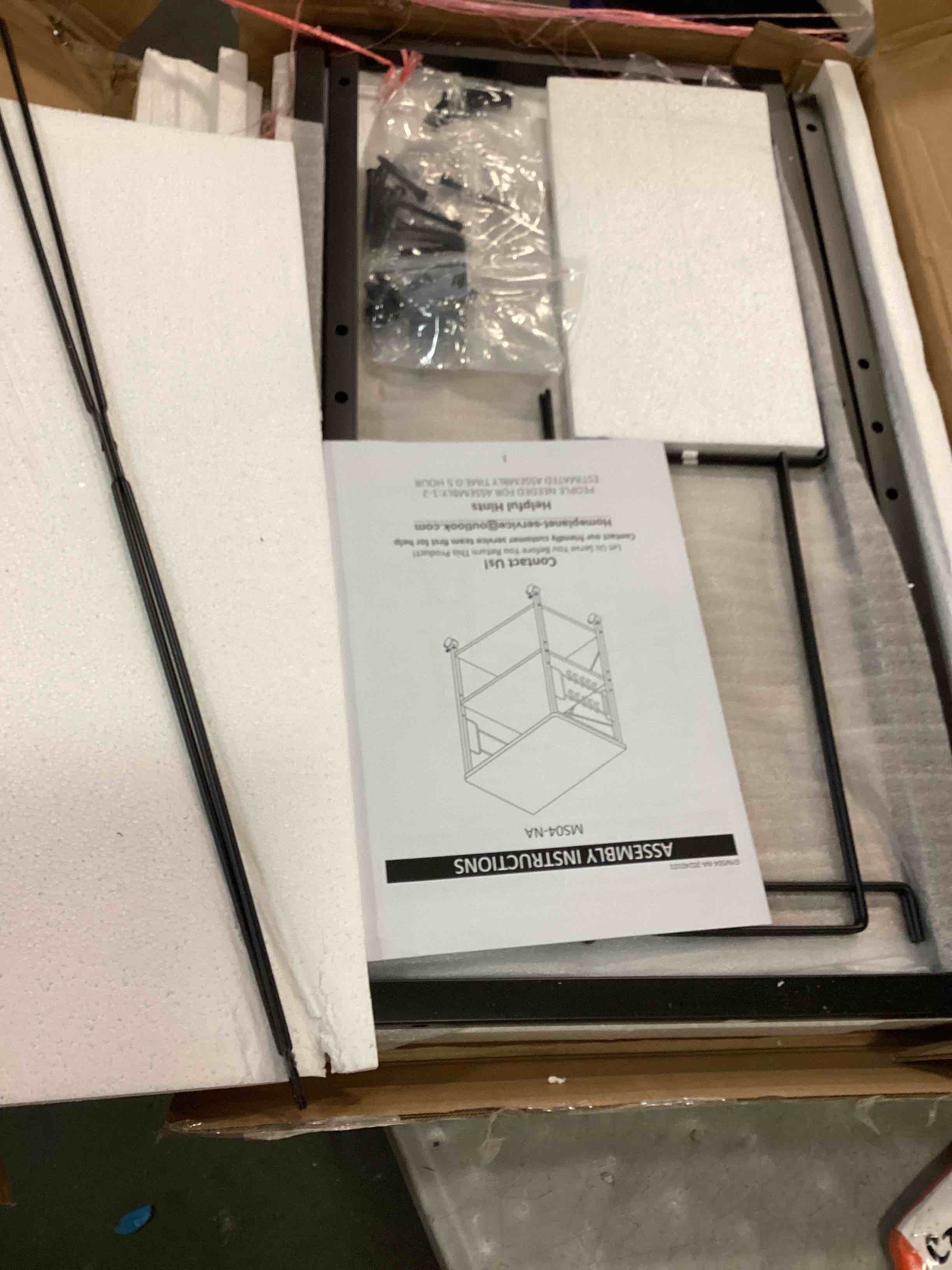 https://s3.amazonaws.com/lotting-images-prod/bidfta/PPE2476503_1746545488962.jpeg