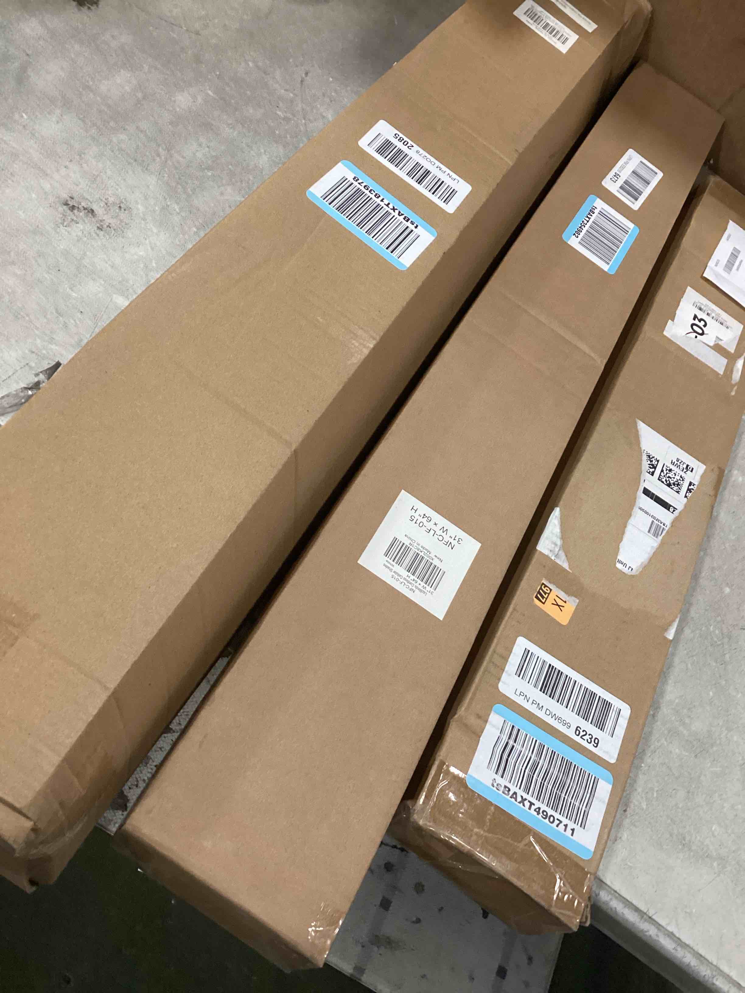 https://s3.amazonaws.com/lotting-images-prod/bidfta/PPE2476760_1746642701418.jpeg