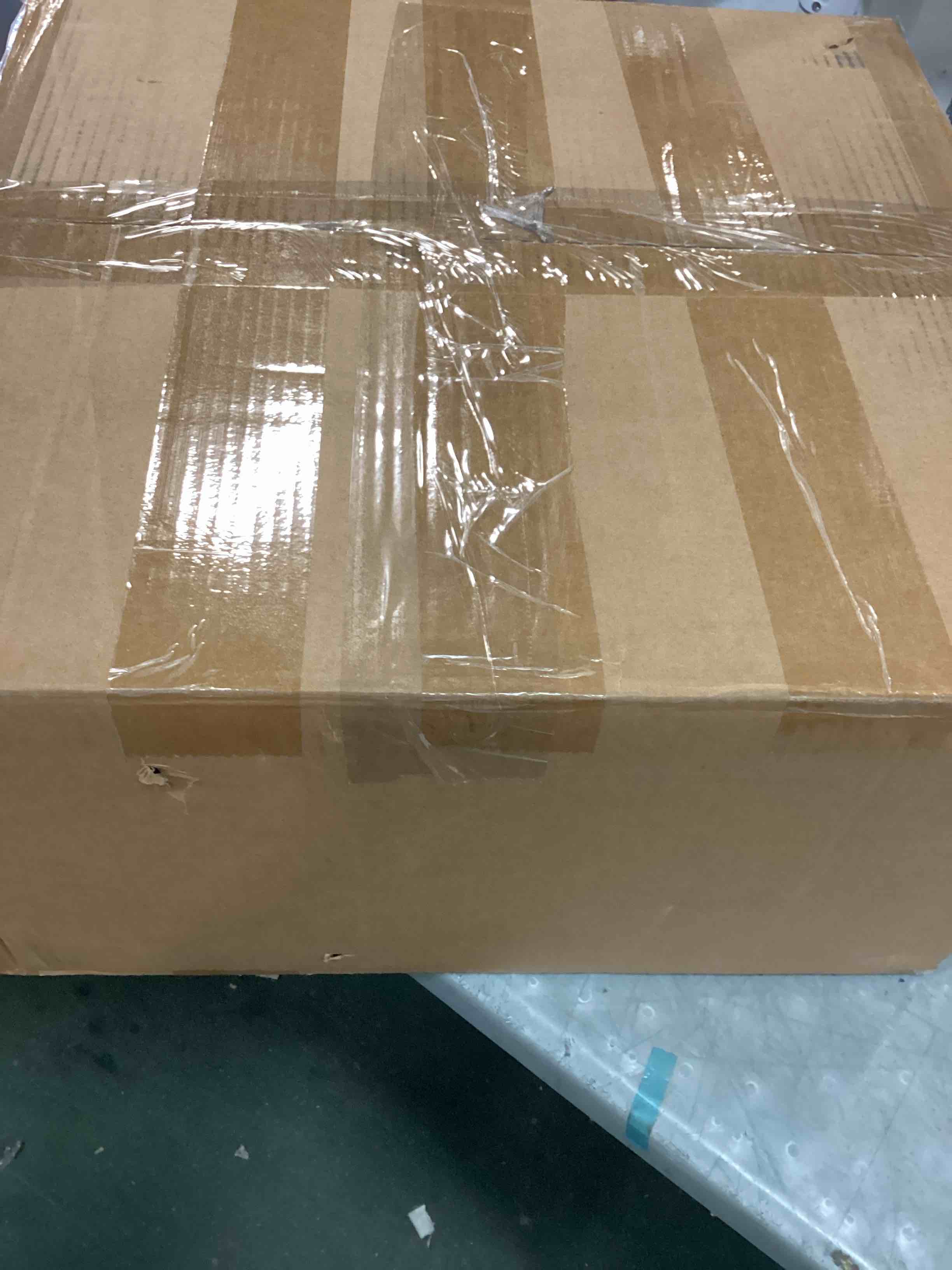 https://s3.amazonaws.com/lotting-images-prod/bidfta/PPE2477184_1747060797041.jpeg
