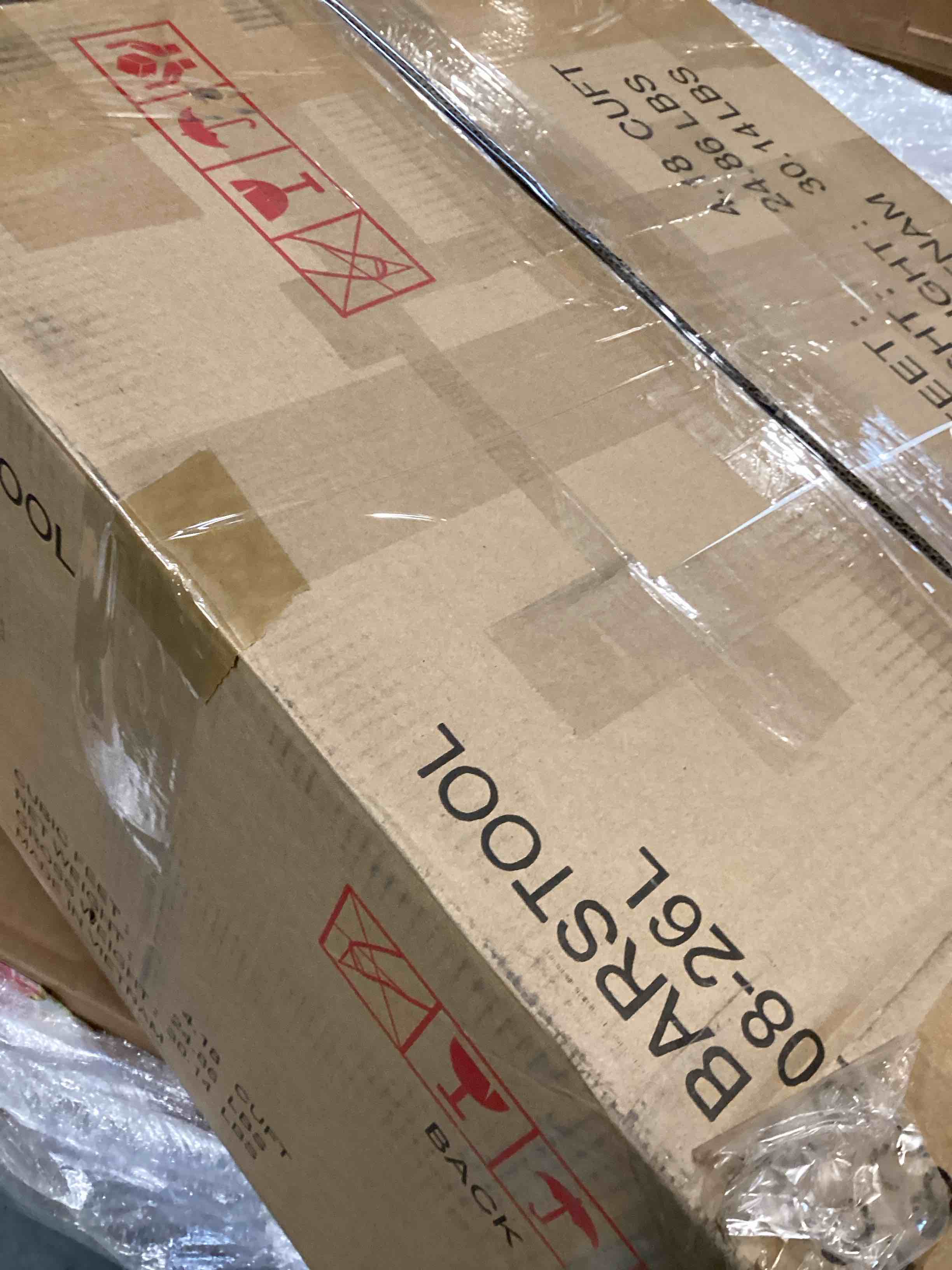 https://s3.amazonaws.com/lotting-images-prod/bidfta/PPE2477670_1747941918983.jpeg