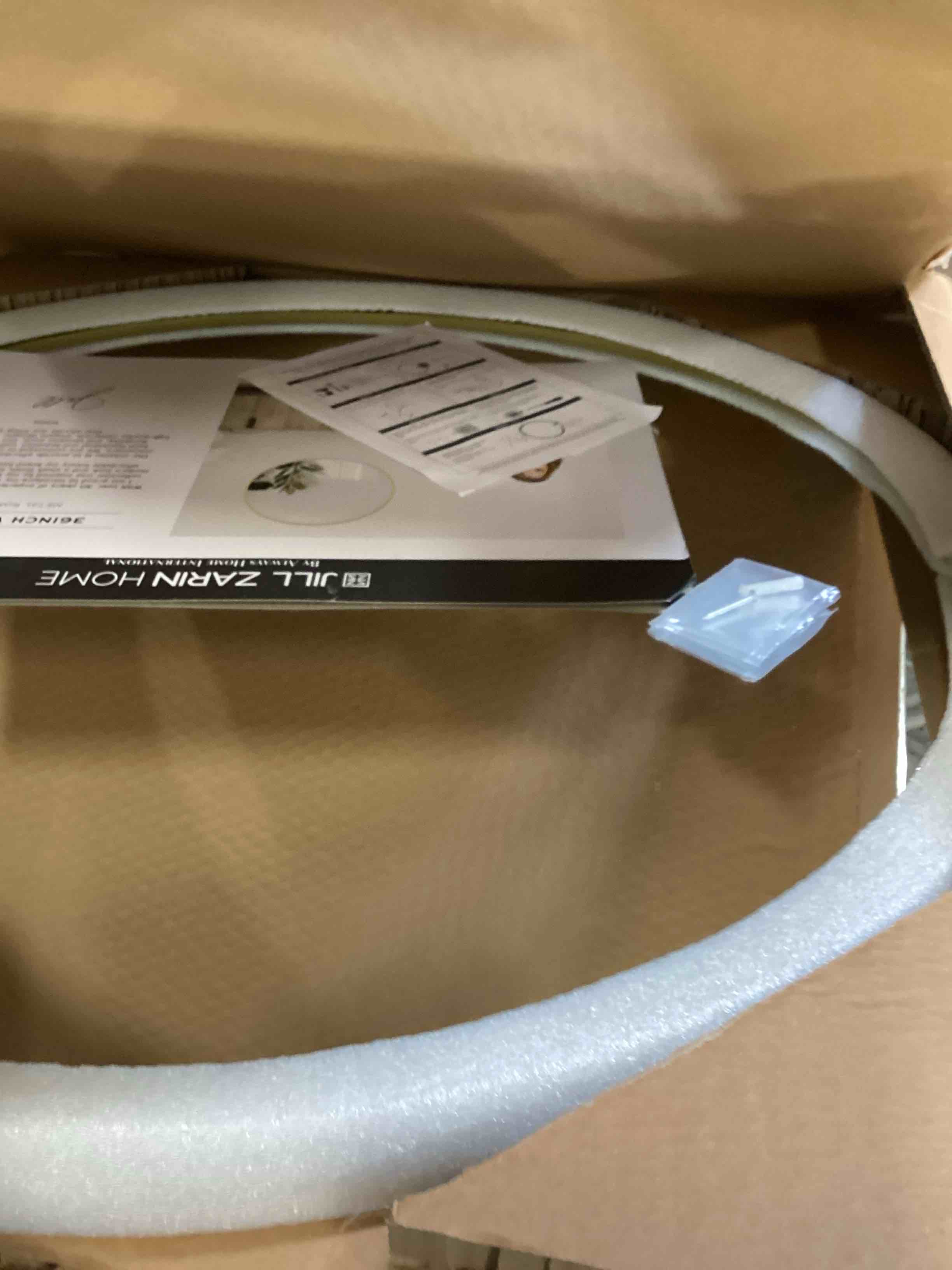 https://s3.amazonaws.com/lotting-images-prod/bidfta/PPE2477717_1748007968751.jpeg