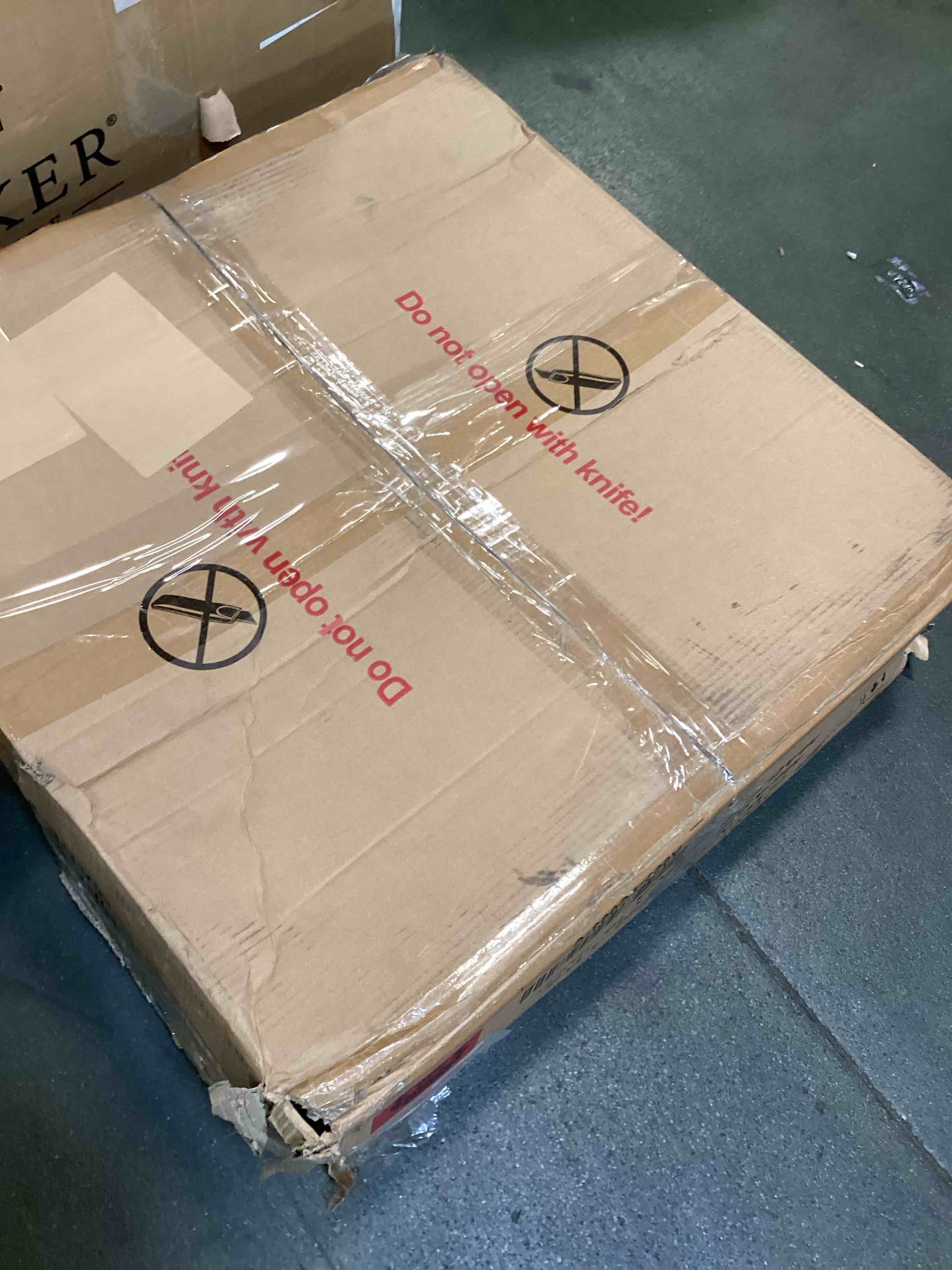 https://s3.amazonaws.com/lotting-images-prod/bidfta/PPE2478087_1748545790164.jpeg