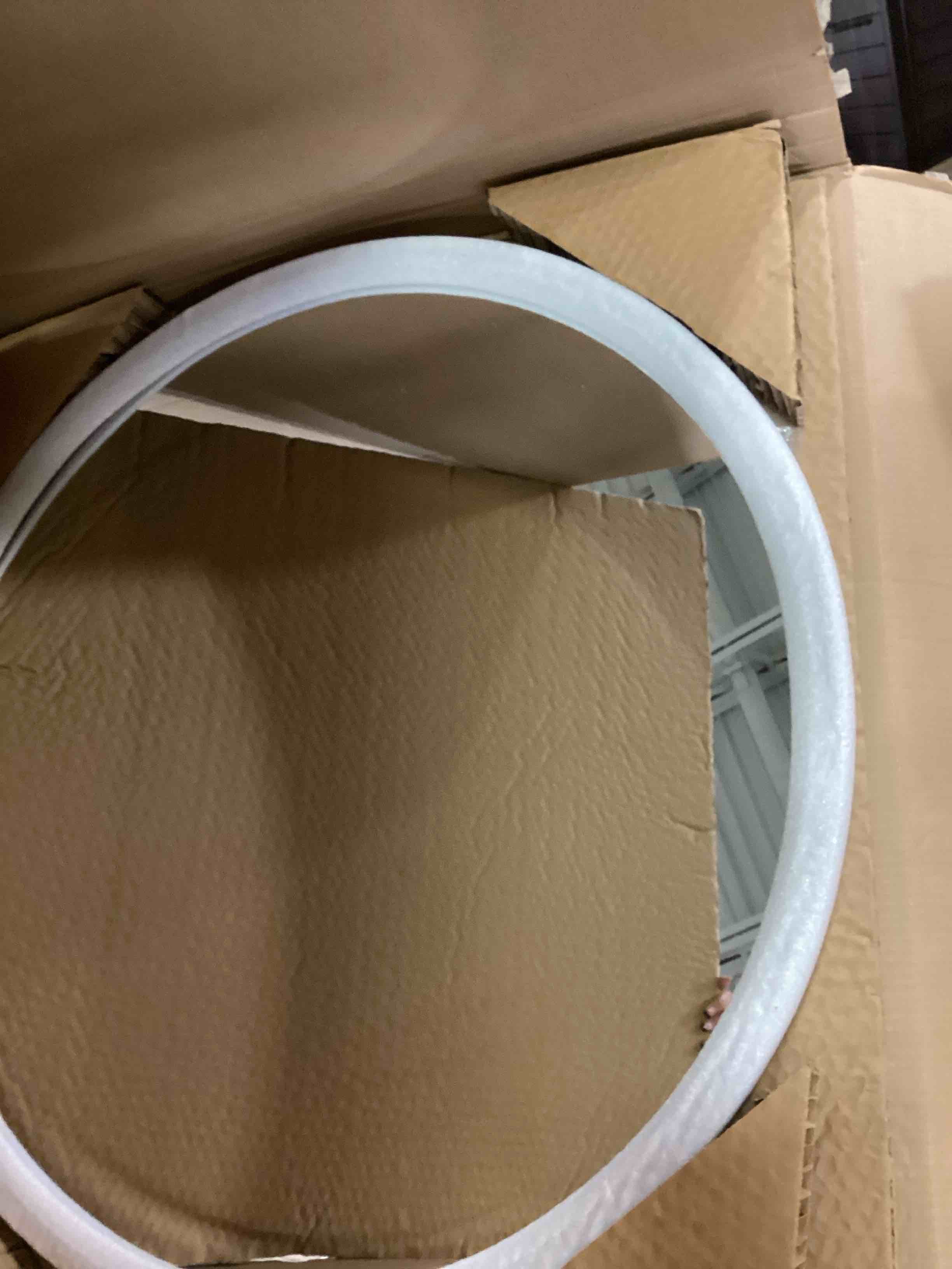 https://s3.amazonaws.com/lotting-images-prod/bidfta/PPE2478620_1749125389683.jpeg