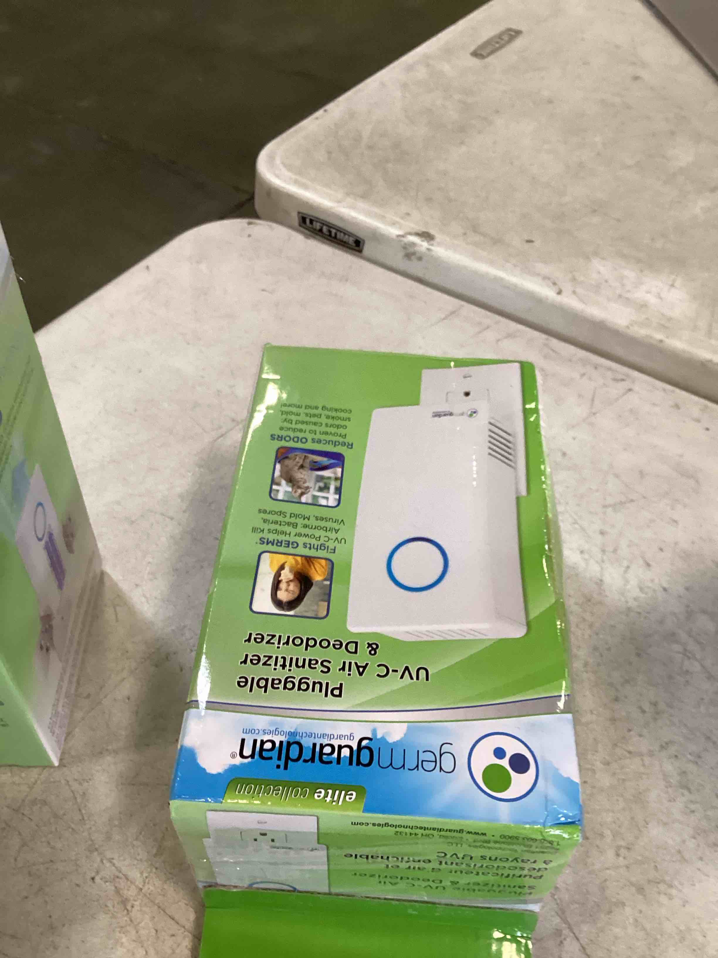 https://s3.amazonaws.com/lotting-images-prod/bidfta/PPE2479520_1747928958063.jpeg